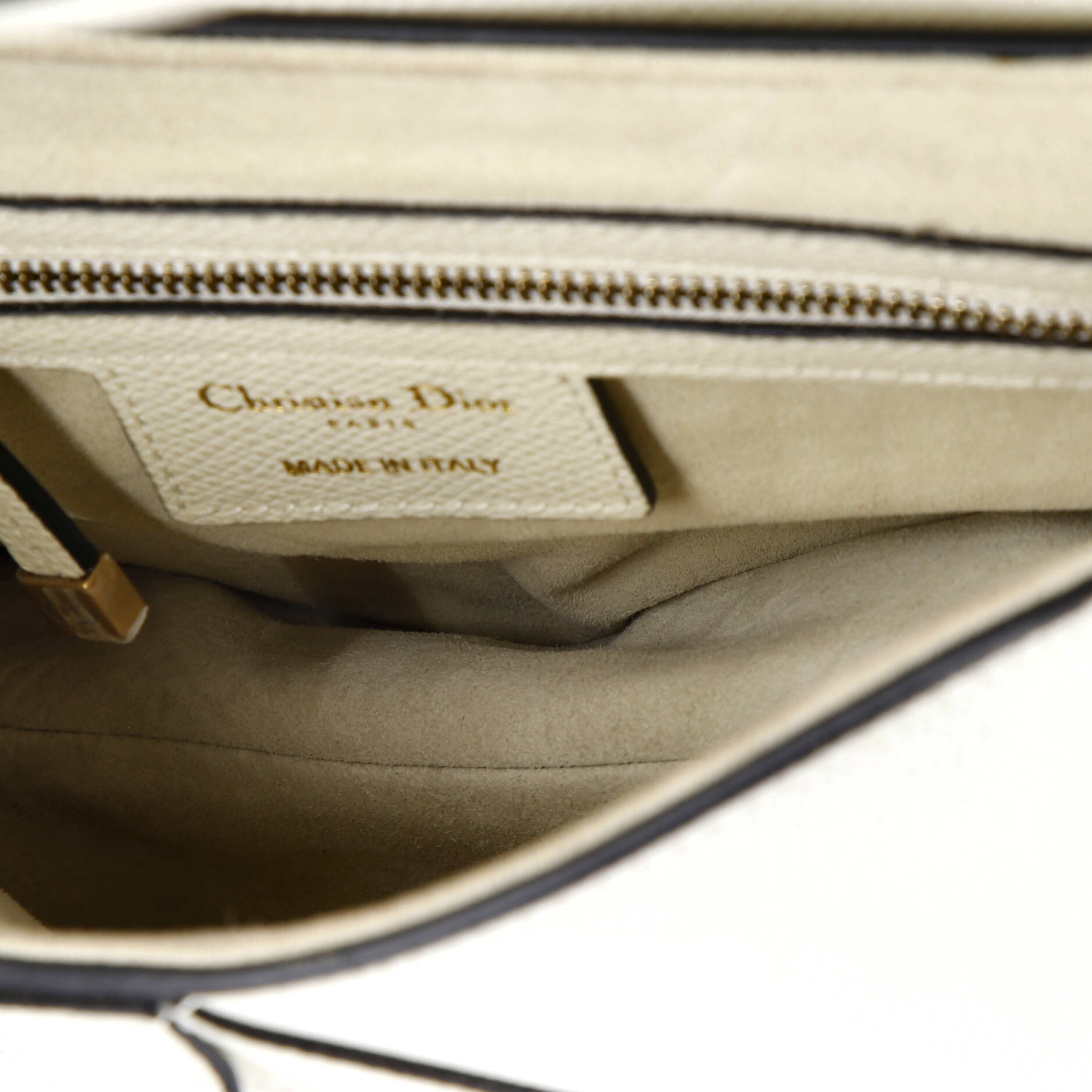 Saddle Handbag Leather Medium