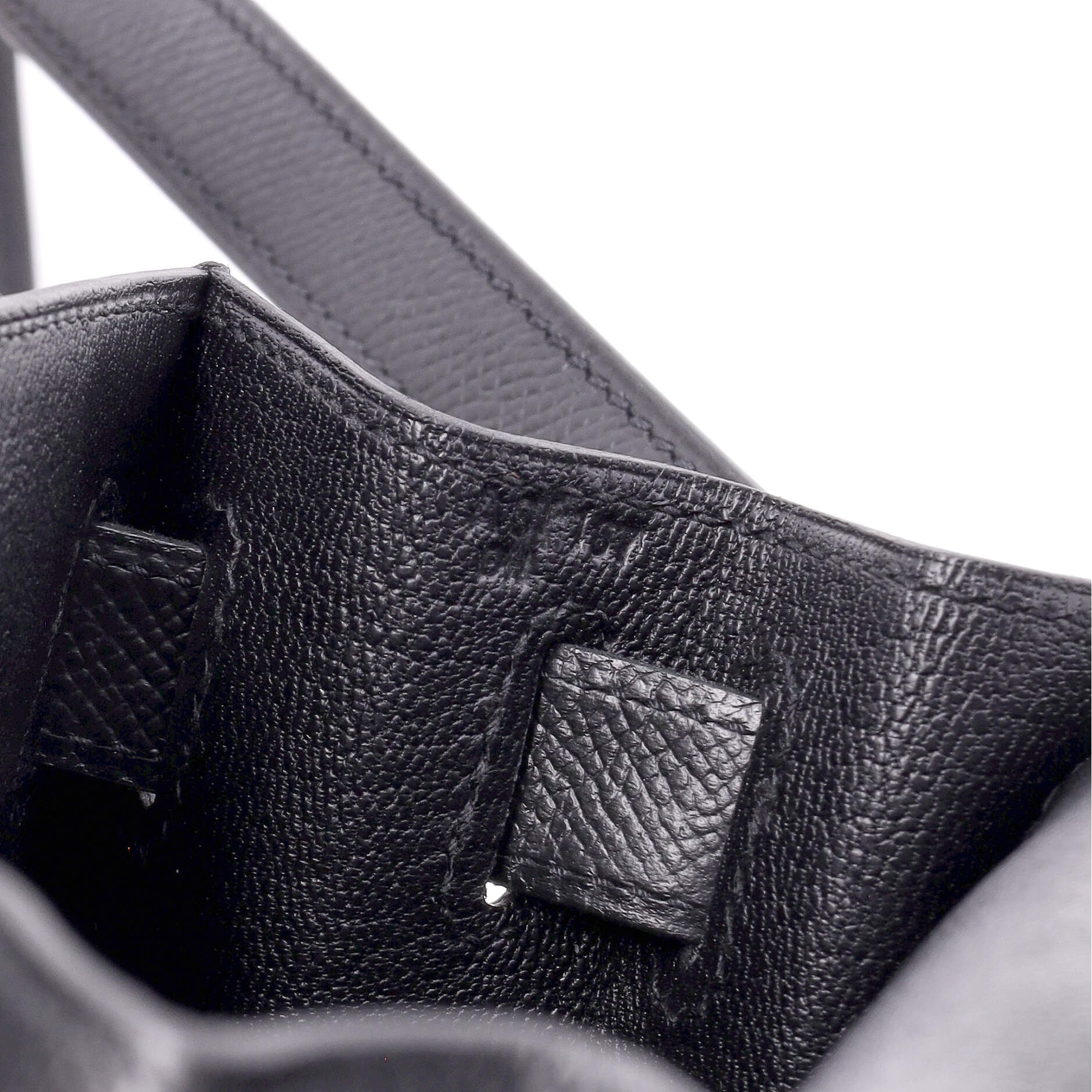 Kelly Handbag Noir Epsom with Gold Hardware 28