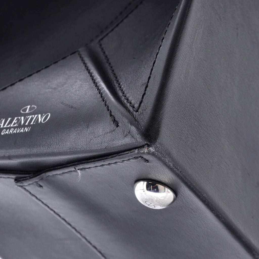 VLTN Magnetic Shopper Tote Leather Medium