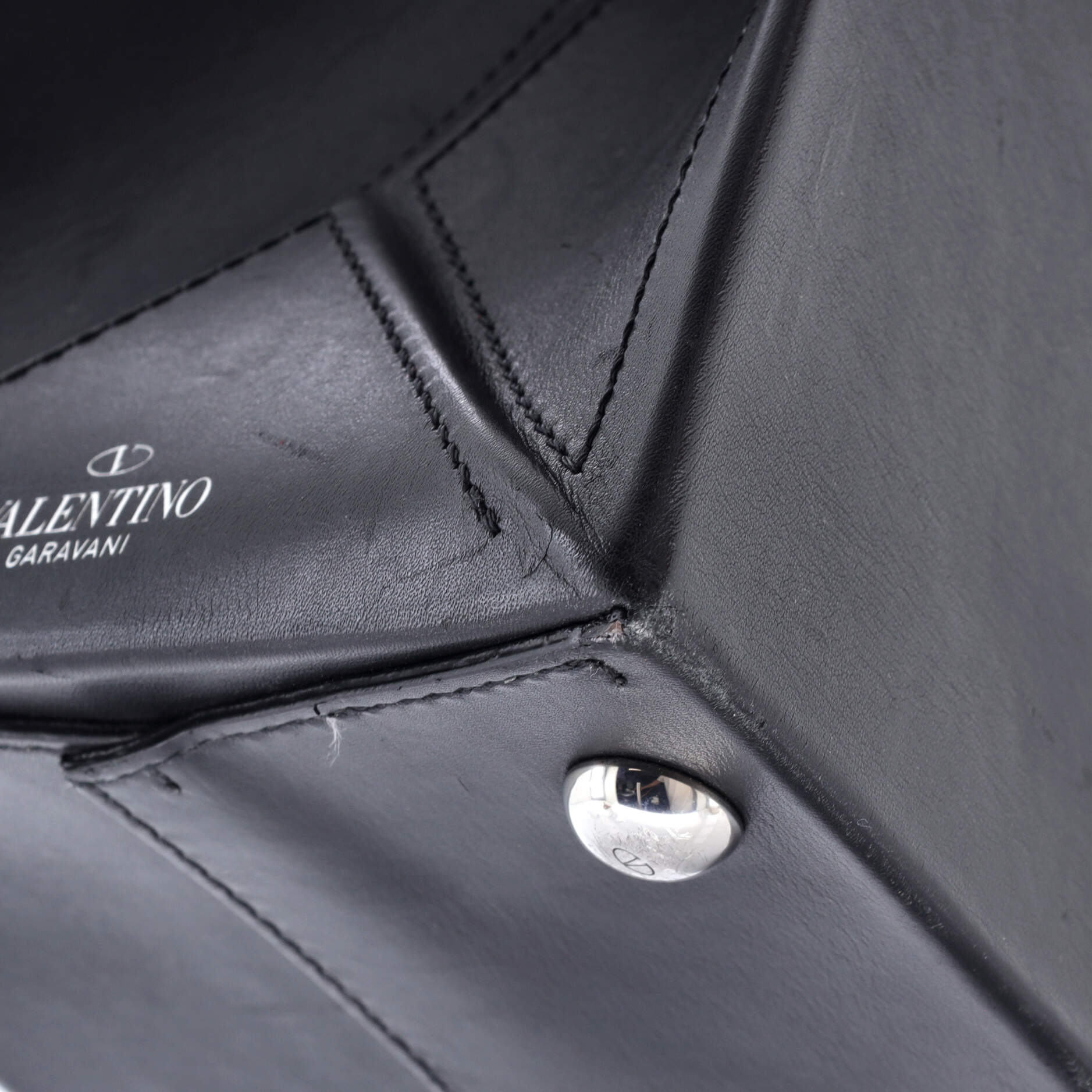 VLTN Magnetic Shopper Tote Leather Medium