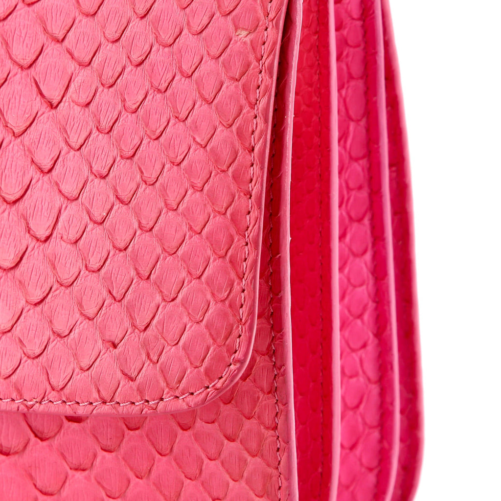 Classic Box Bag Python Medium