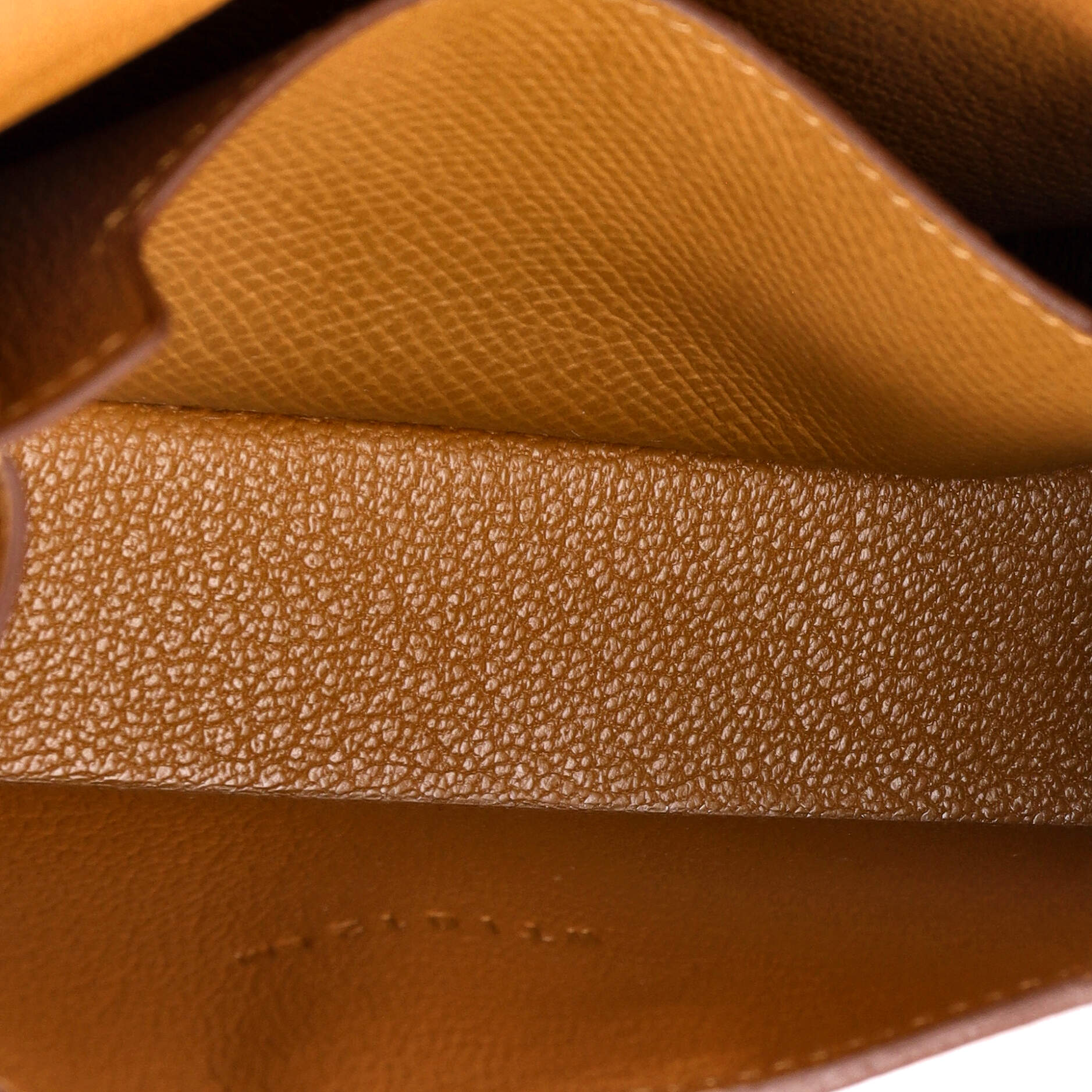 Kelly Multi Pocket To Go Pouch Epsom