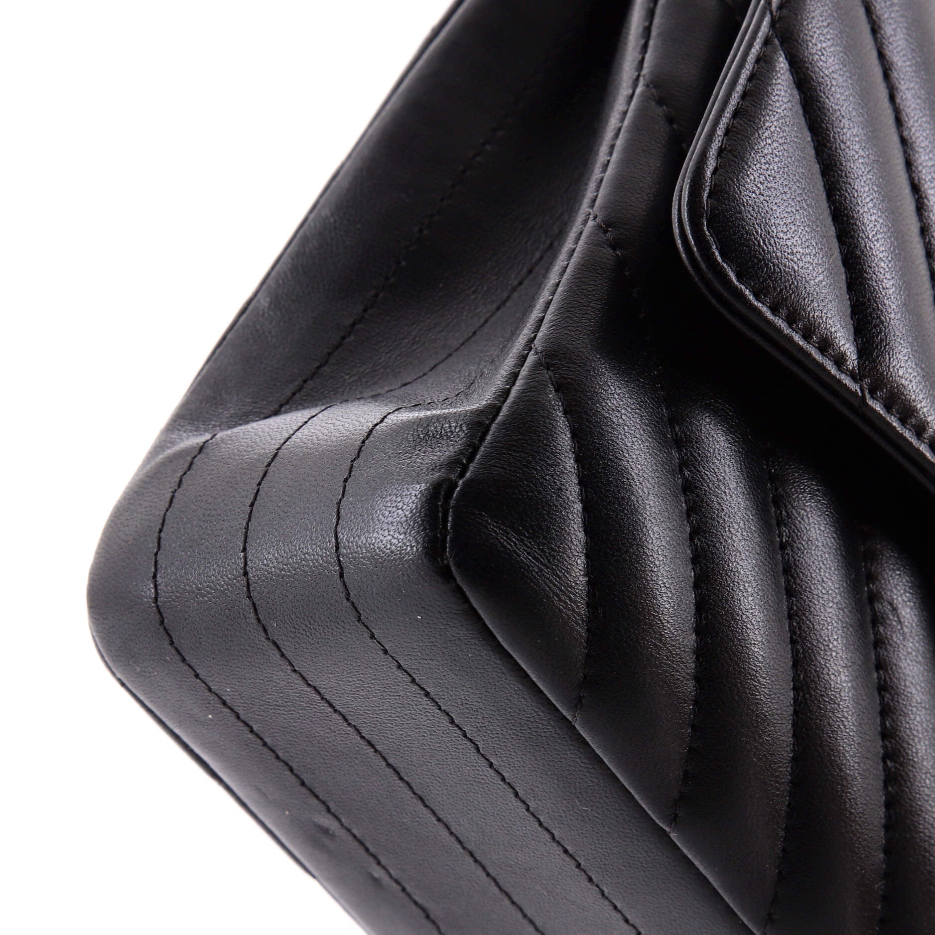 Classic Double Flap Bag Chevron Lambskin Medium