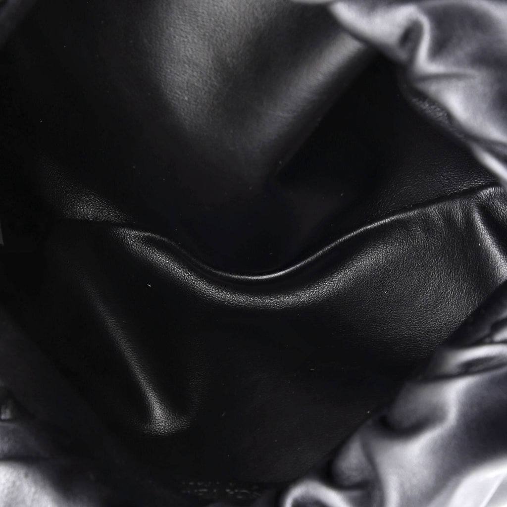The Chain Pouch Leather
