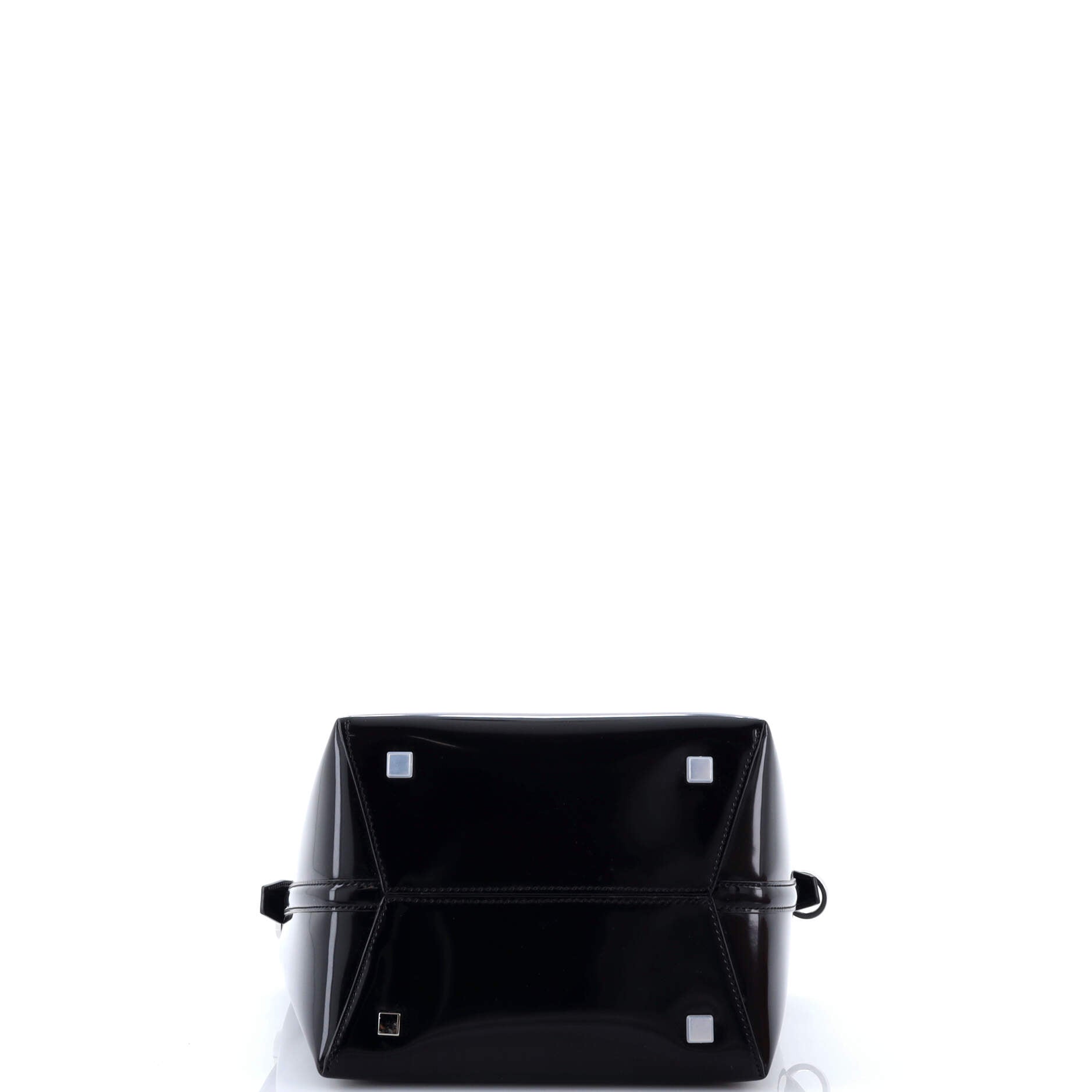 Le 37 Bucket Bag Patent