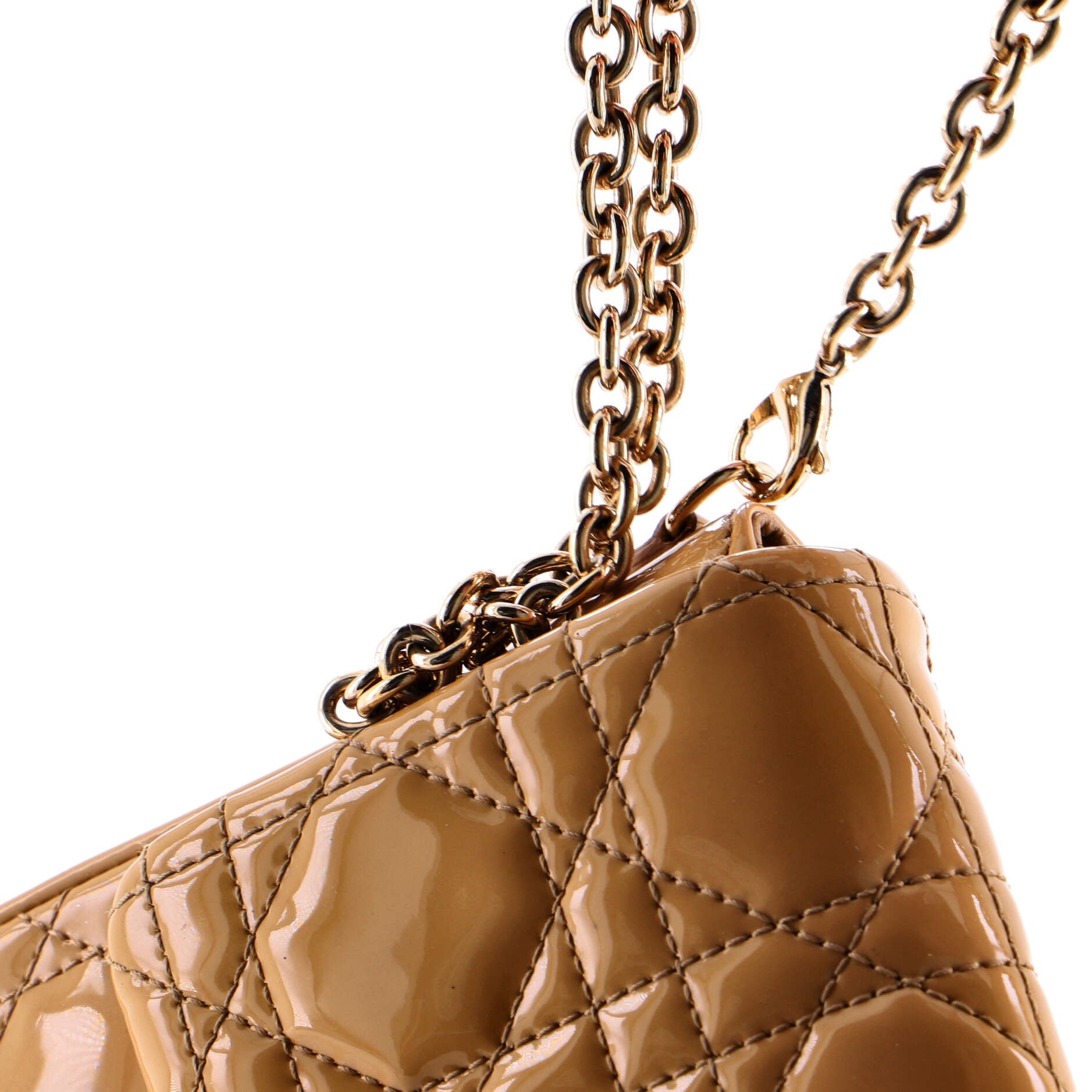 New Lock Pouch Cannage Quilt Patent Mini