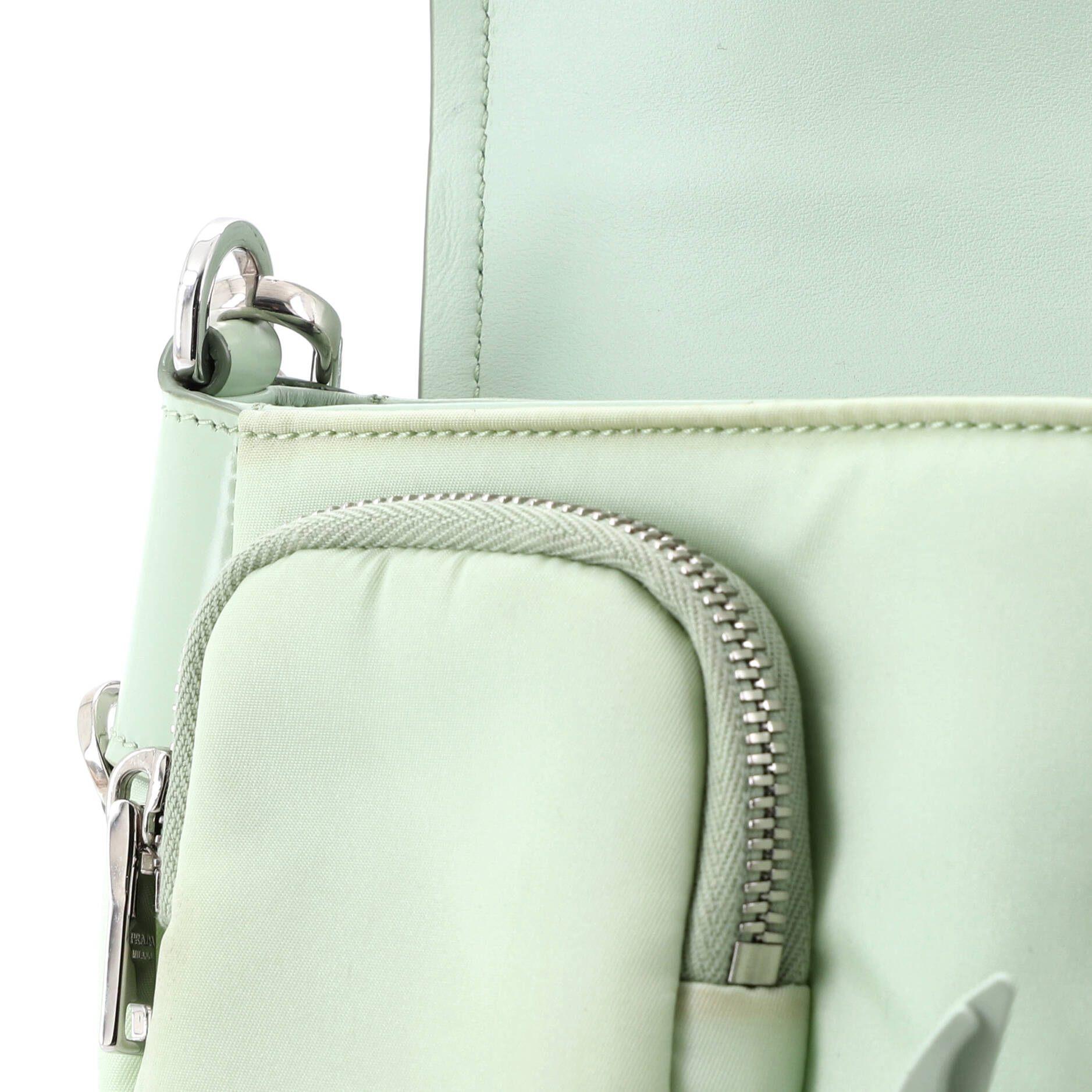 Buckle Pocket Crossbody Bag Spazzolato Leather and Tessuto