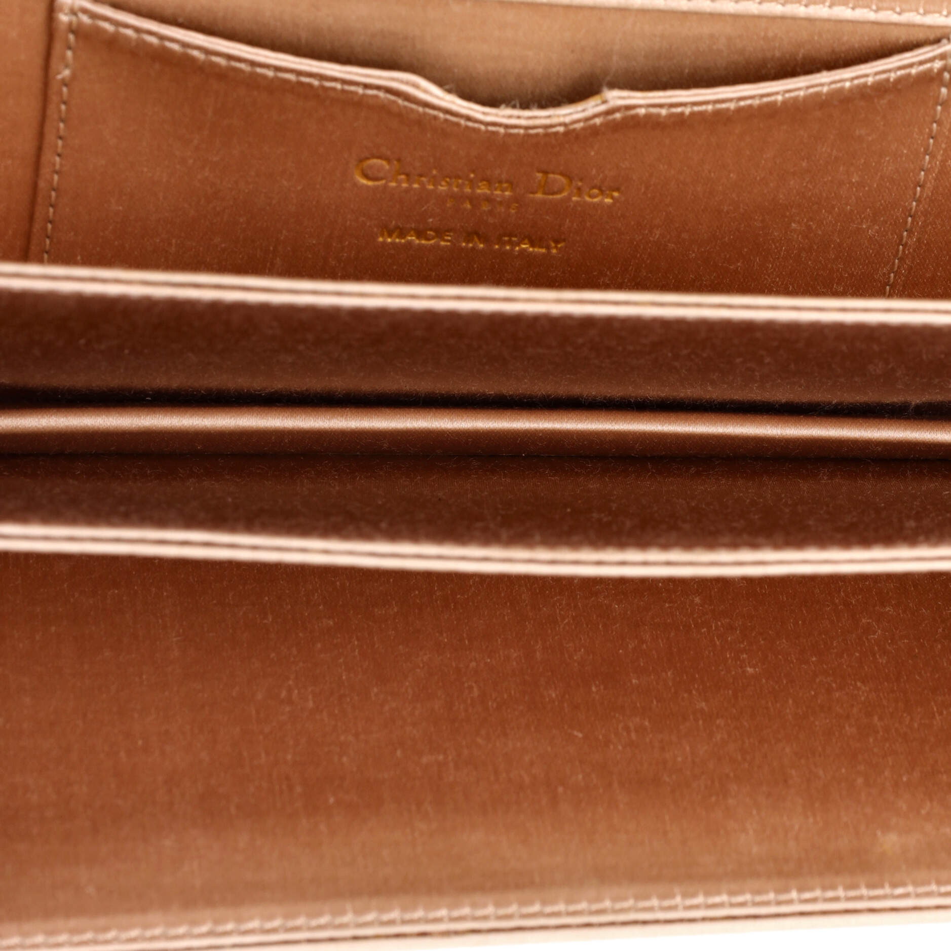 Bee Clutch Leather