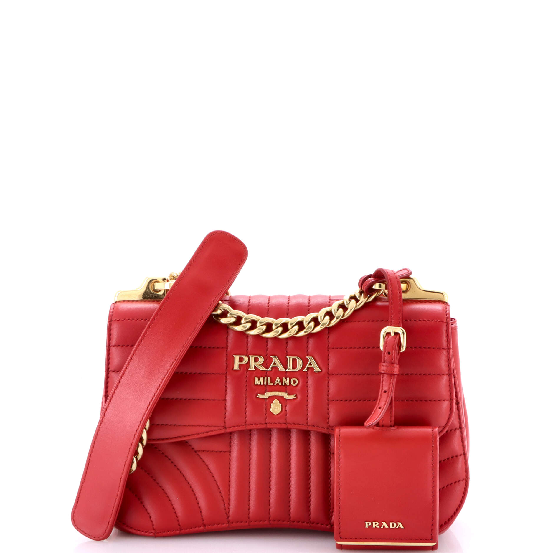 Curved Flap Chain Shoulder Bag Diagramme Quilted Leather Small