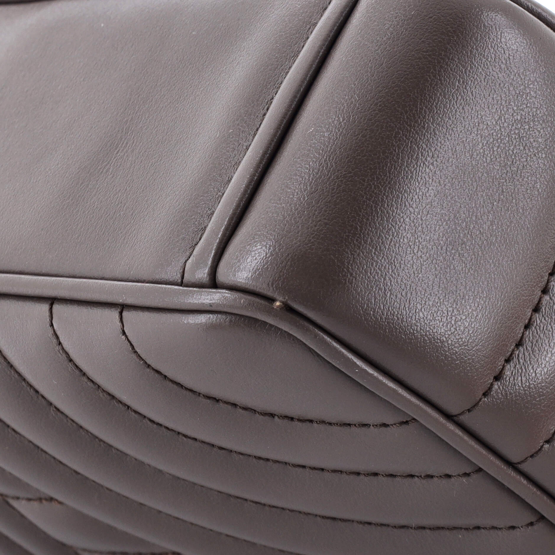 Chain Flap Shoulder Bag Diagramme Quilted Leather Medium