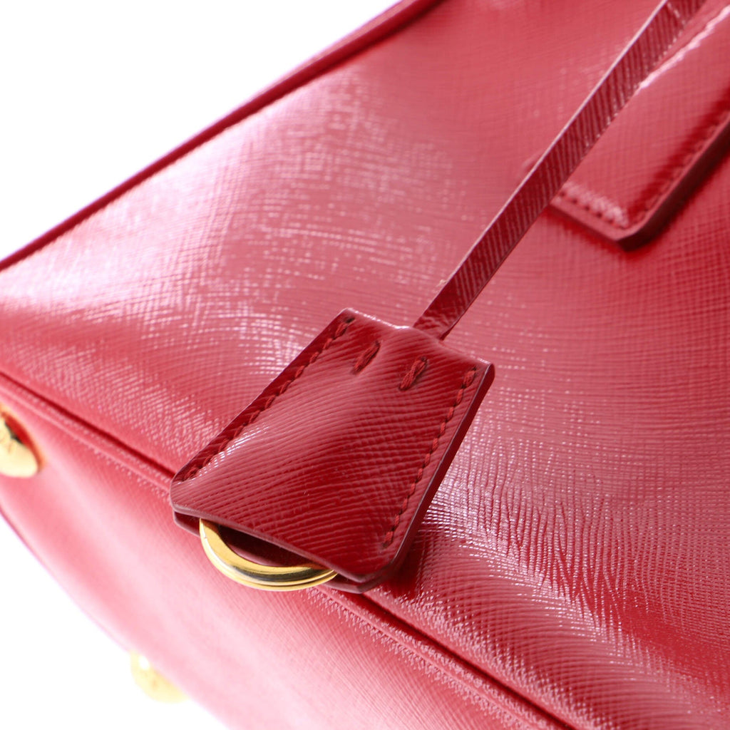 Double Zip Lux Tote Vernice Saffiano Leather Small