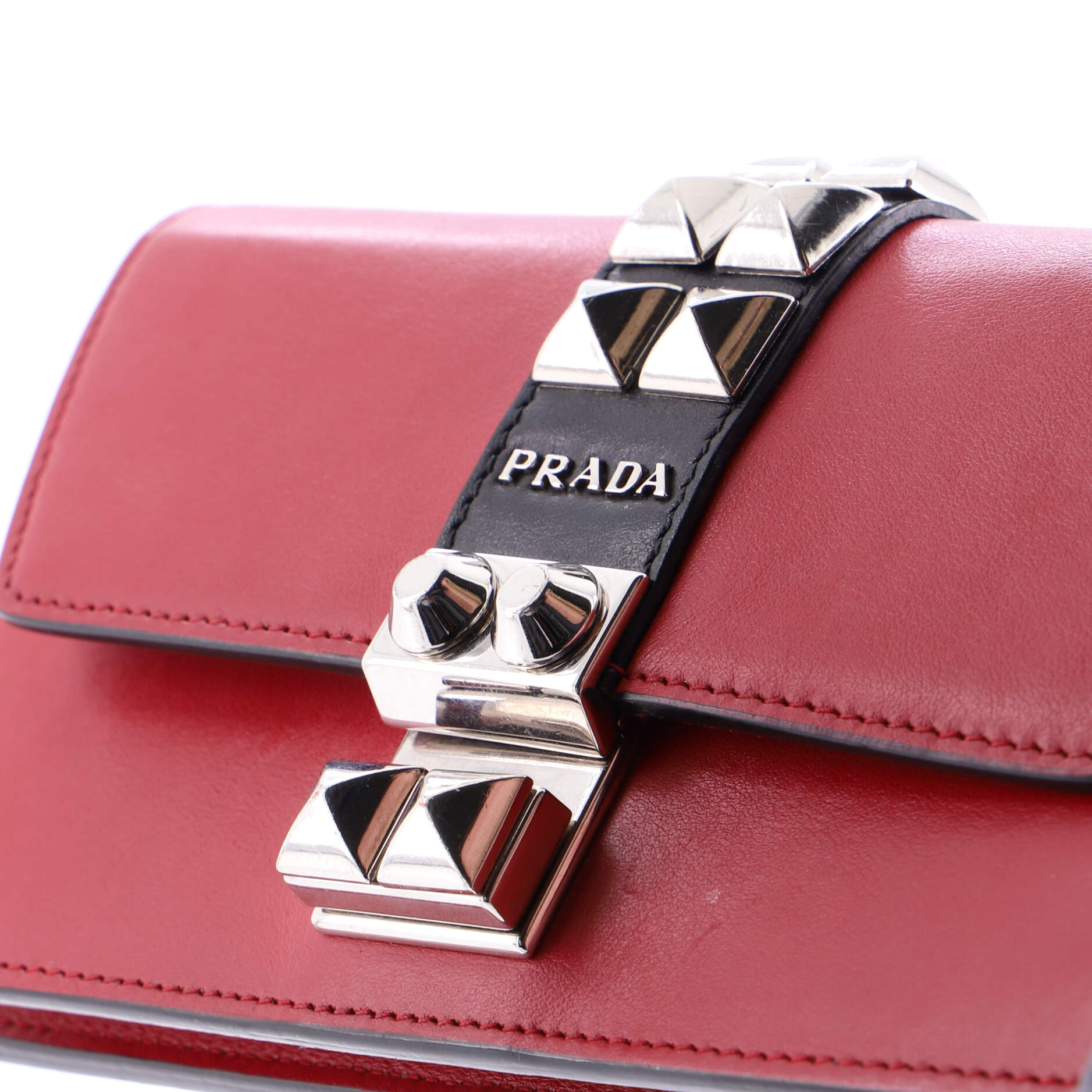 Elektra Wallet on Chain Studded Leather