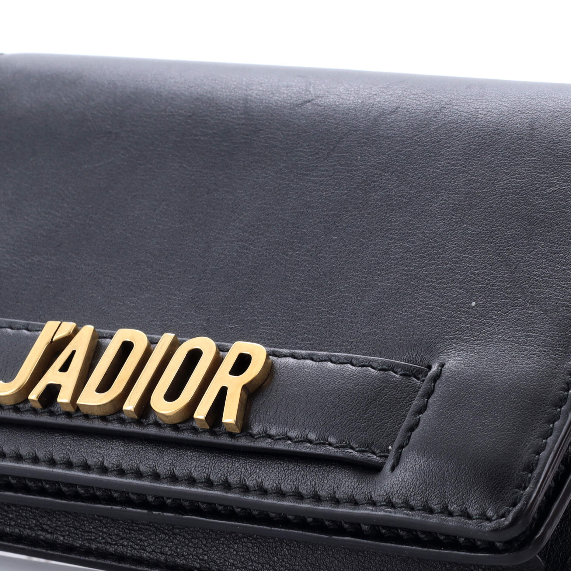 J'Adior Wallet on Chain Leather