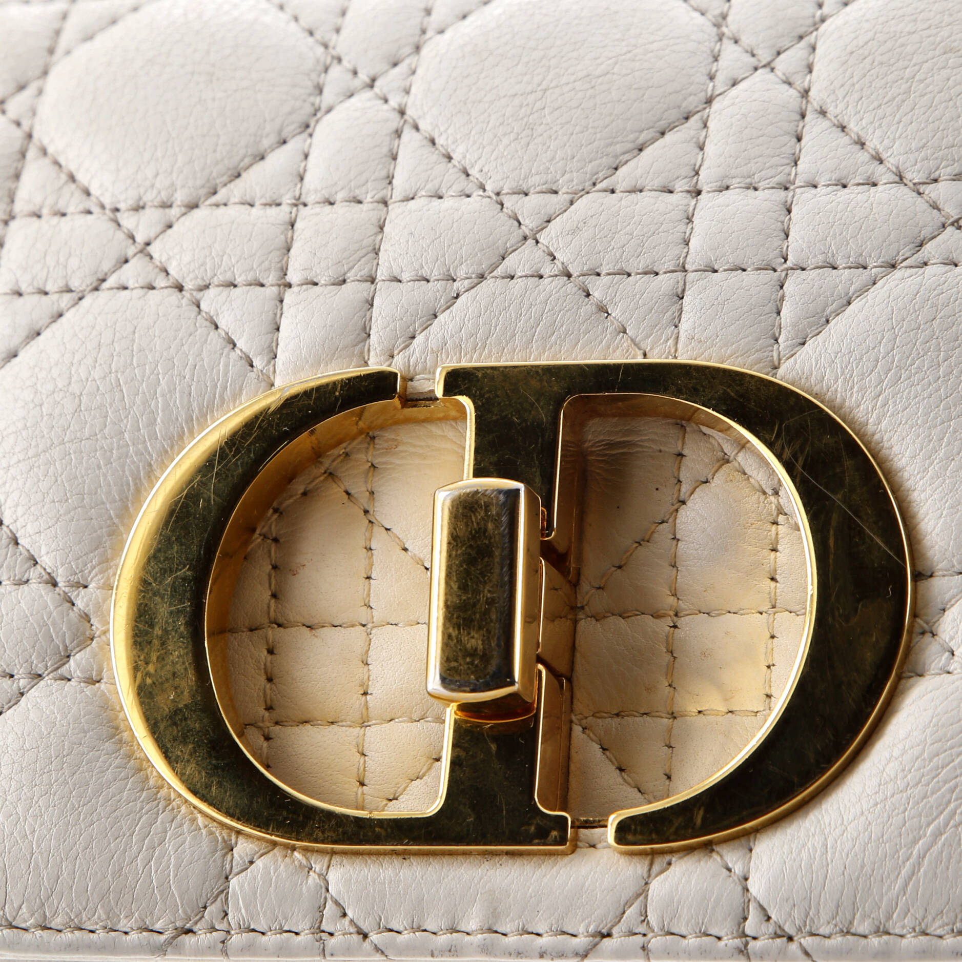 Caro Bag Cannage Quilt Calfskin Small