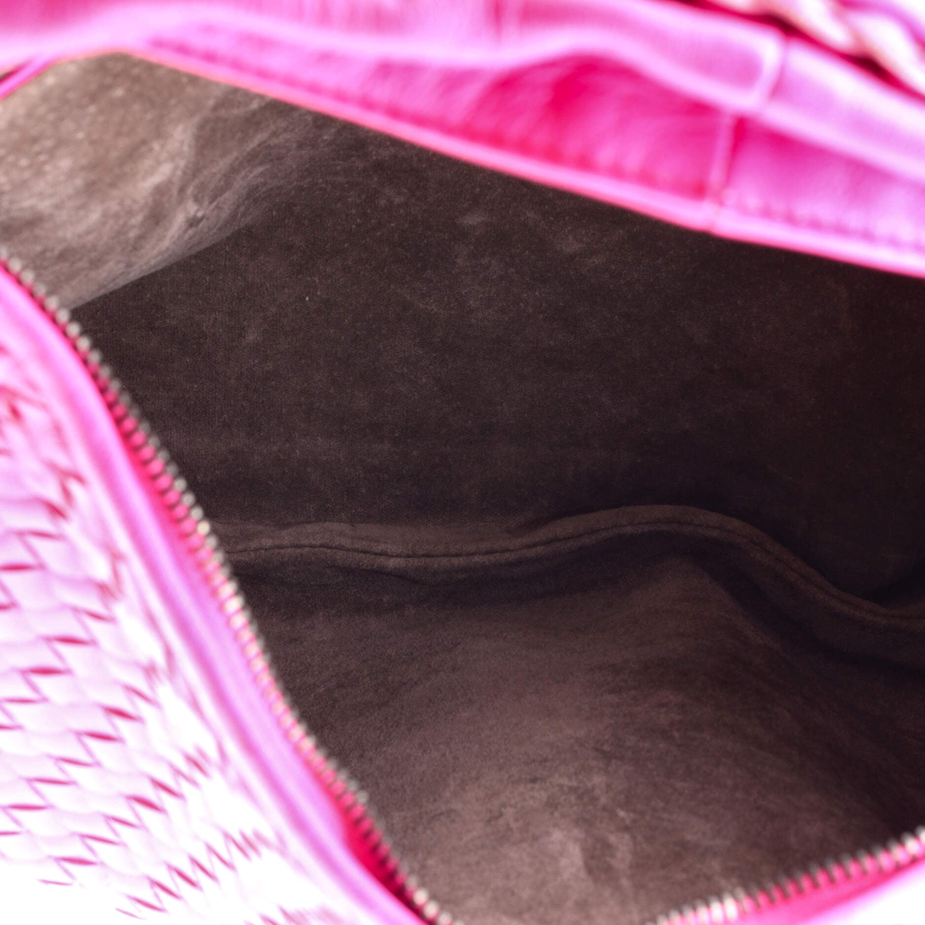 Veneta Hobo Intrecciato Nappa Large