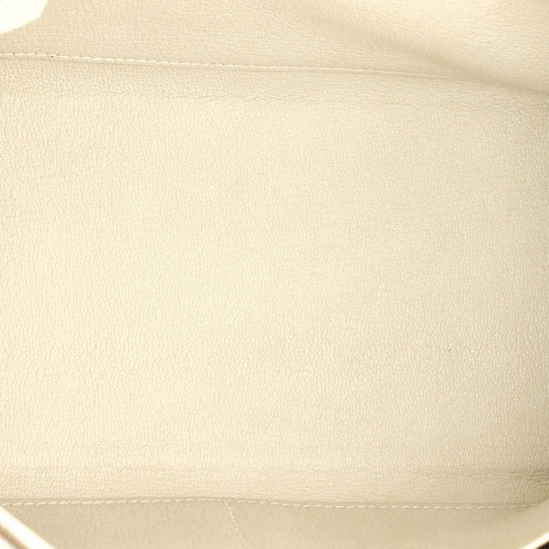 Kelly Handbag Light Togo with Gold Hardware 28
