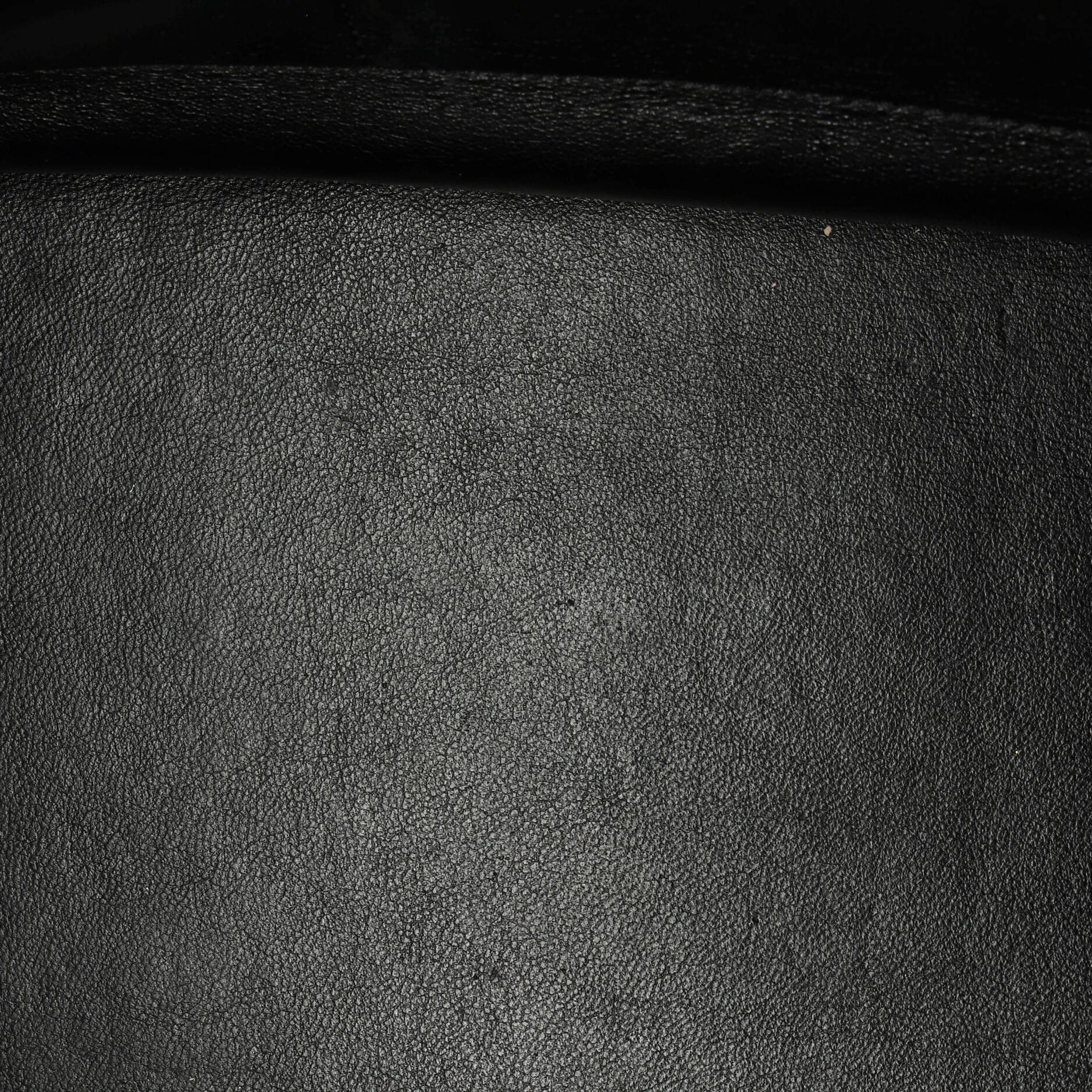 Trapeze Bag Leather Medium