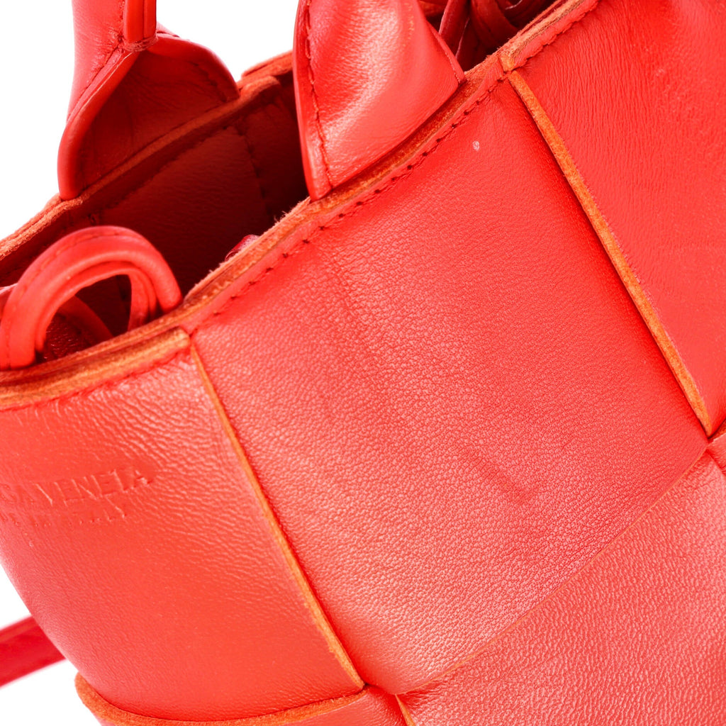 Arco Tote Maxi Intrecciato Leather Candy