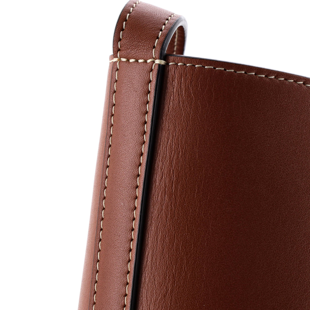 Cuir Triomphe Bucket Bag Leather Small