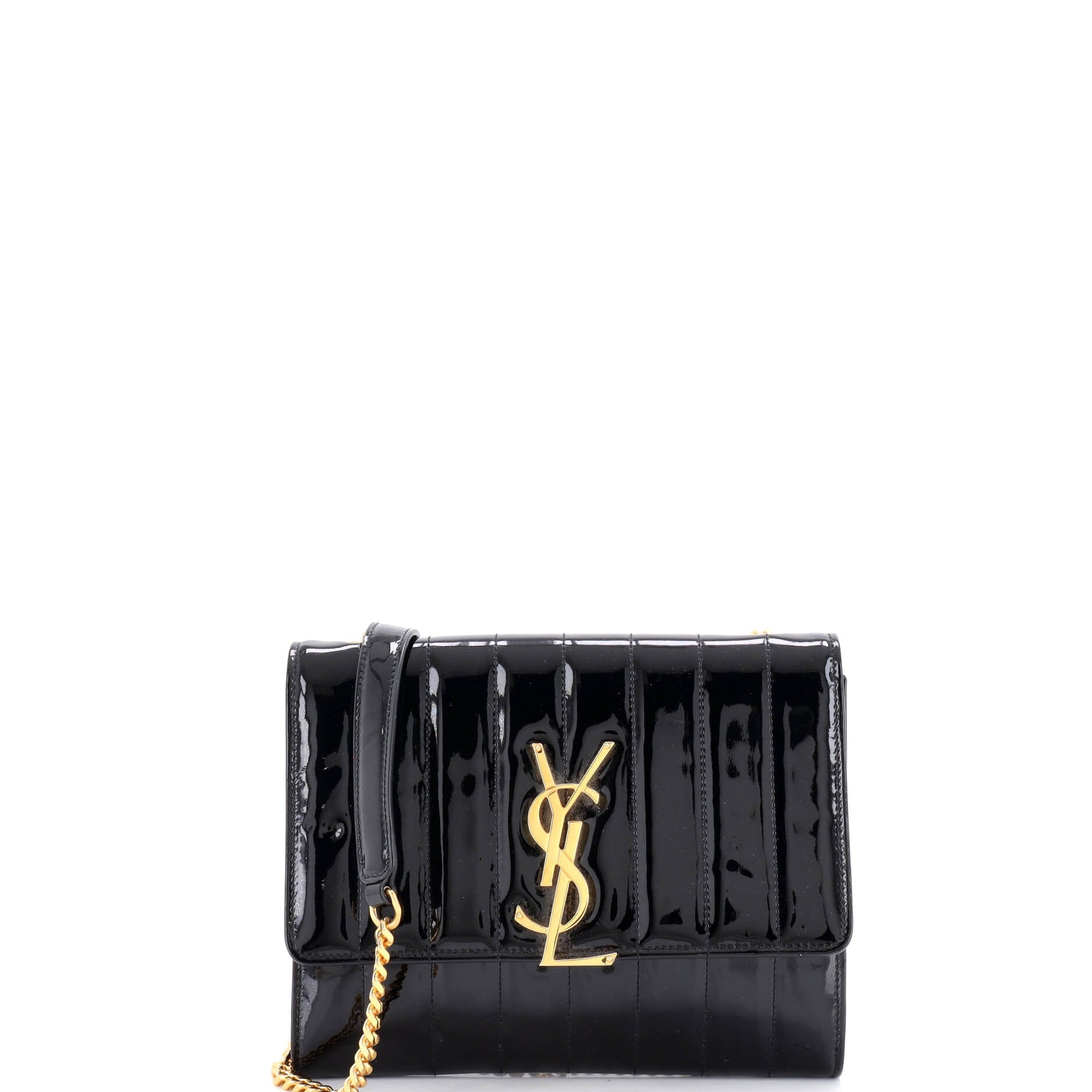 Vicky Wallet on Chain Vertical Quilted Patent