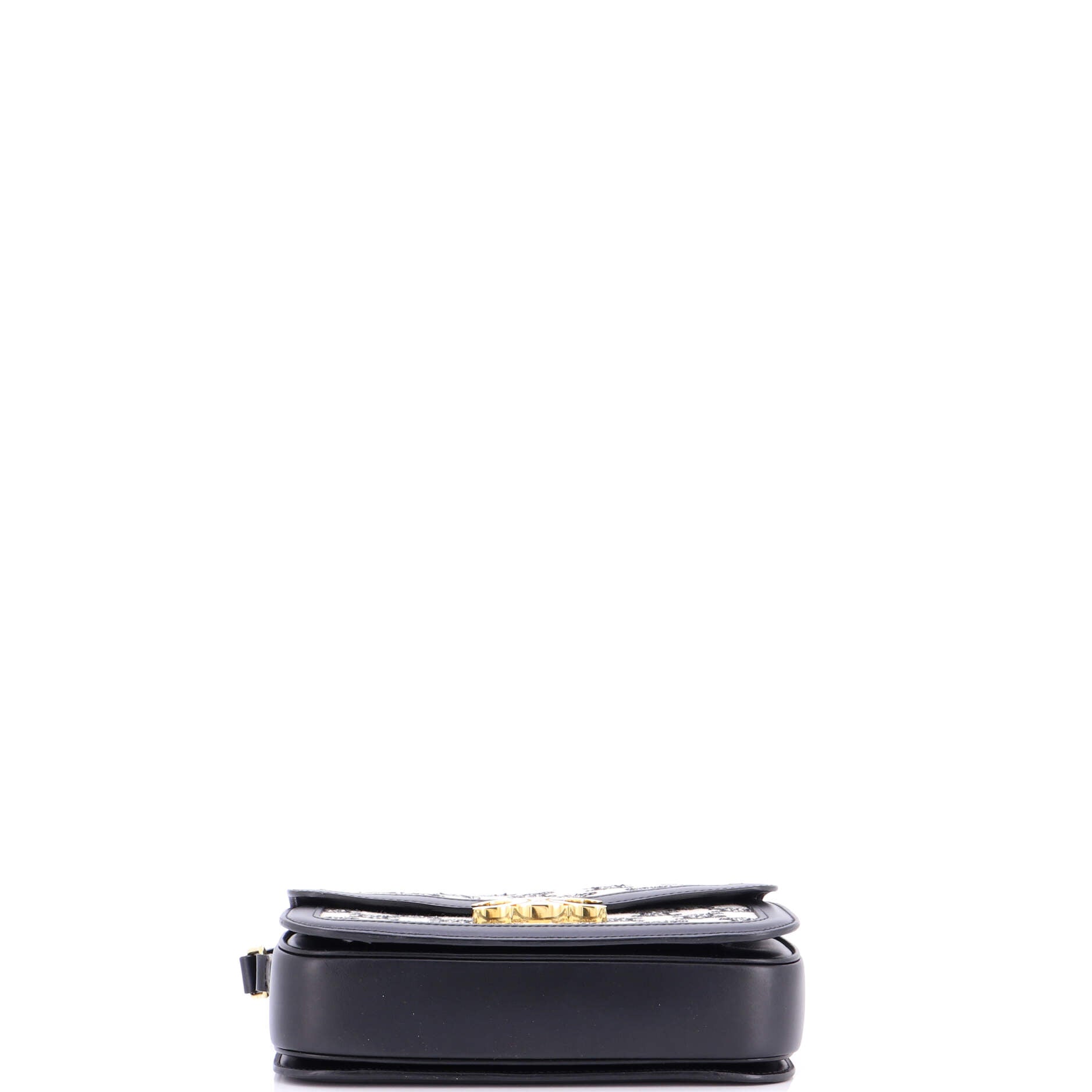 Triomphe Shoulder Bag Triomphe Canvas Medium