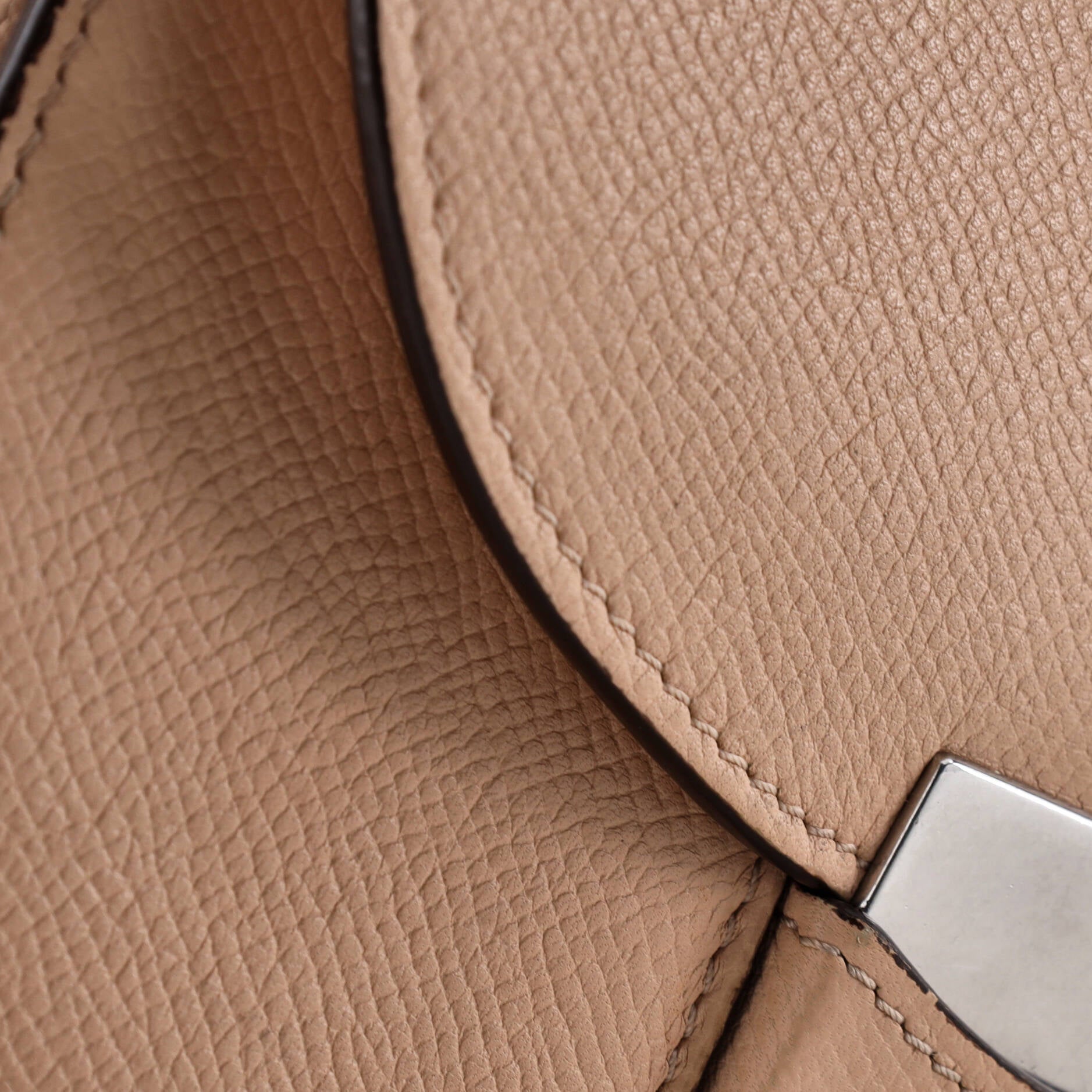 Trotteur Crossbody Bag Grainy Leather Small