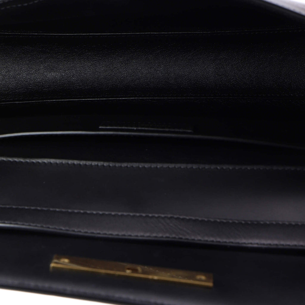 Manhattan Shoulder Bag Leather Medium