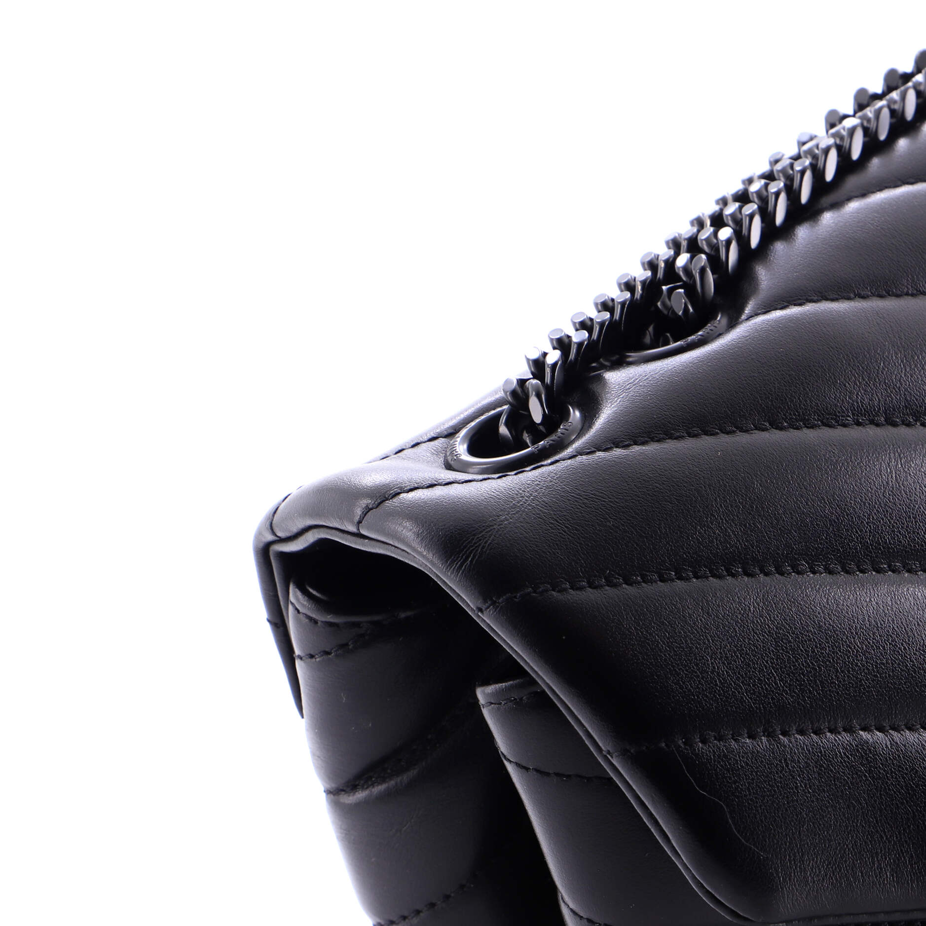 Loulou Shoulder Bag Matelasse Chevron Leather Medium