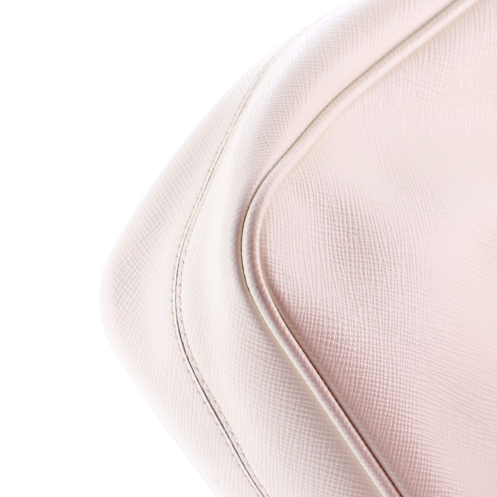 Re-Edition 2005 Shoulder Bag Saffiano Leather Small
