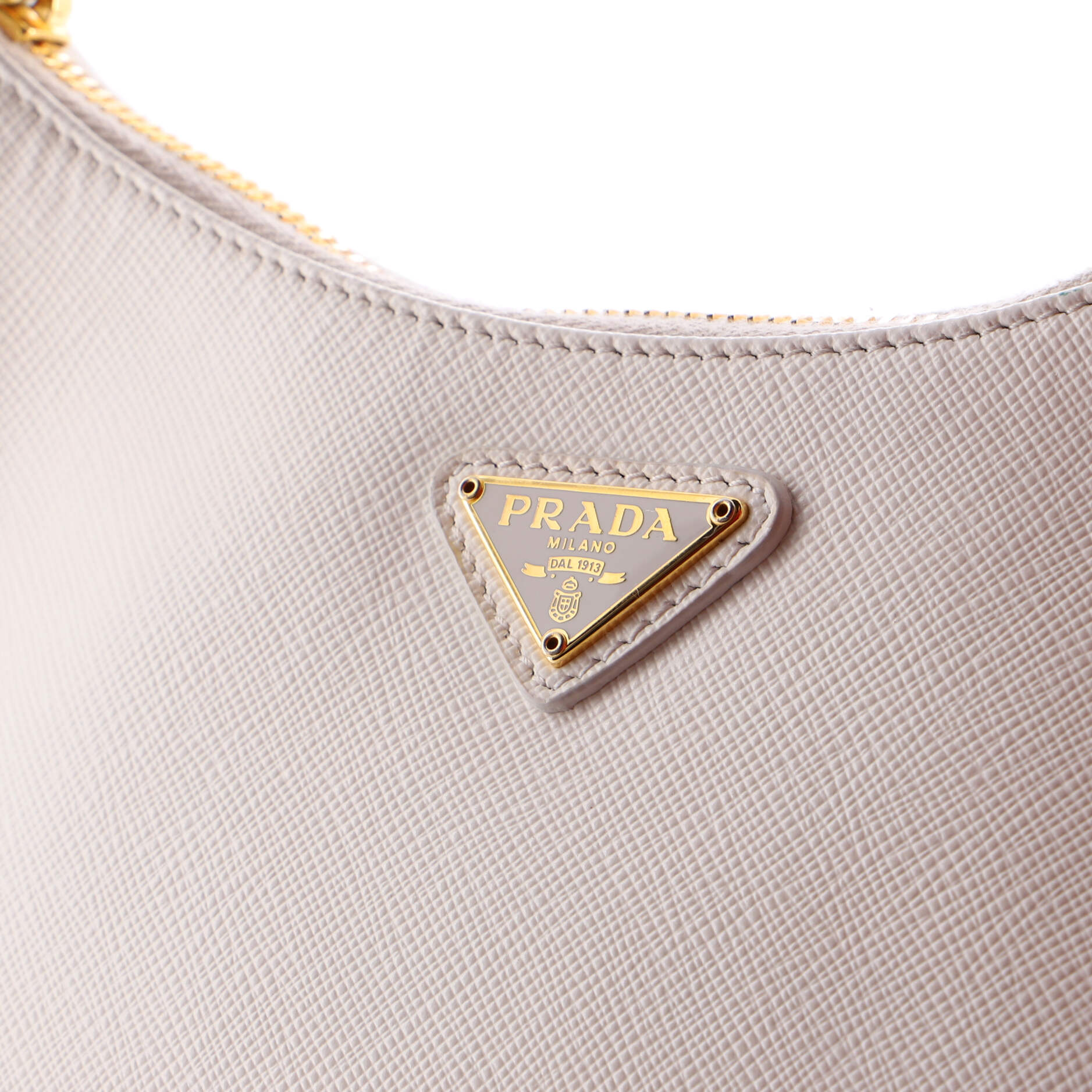 Re-Edition 2005 Shoulder Bag Saffiano Leather Small