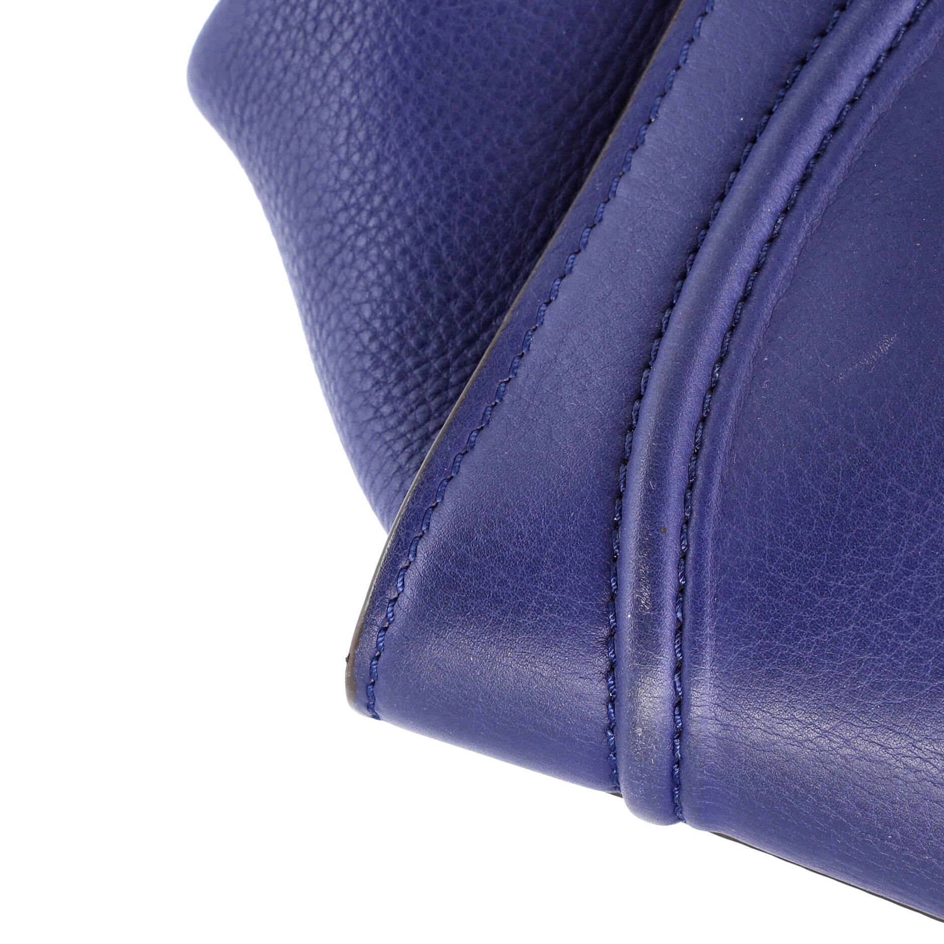 Phantom Bag Grainy Leather Medium