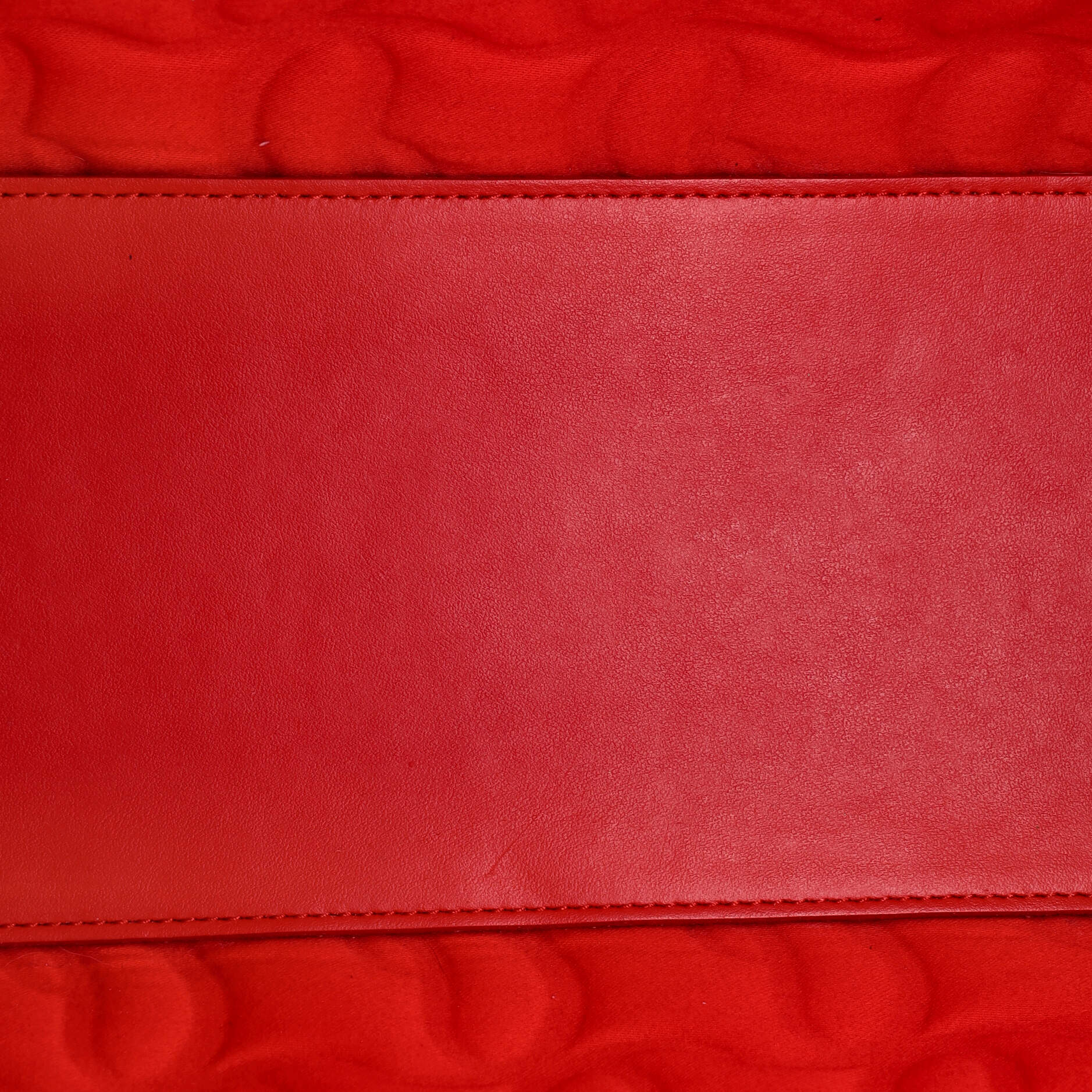 Cabata East West Tote CL Embossed Leather Small