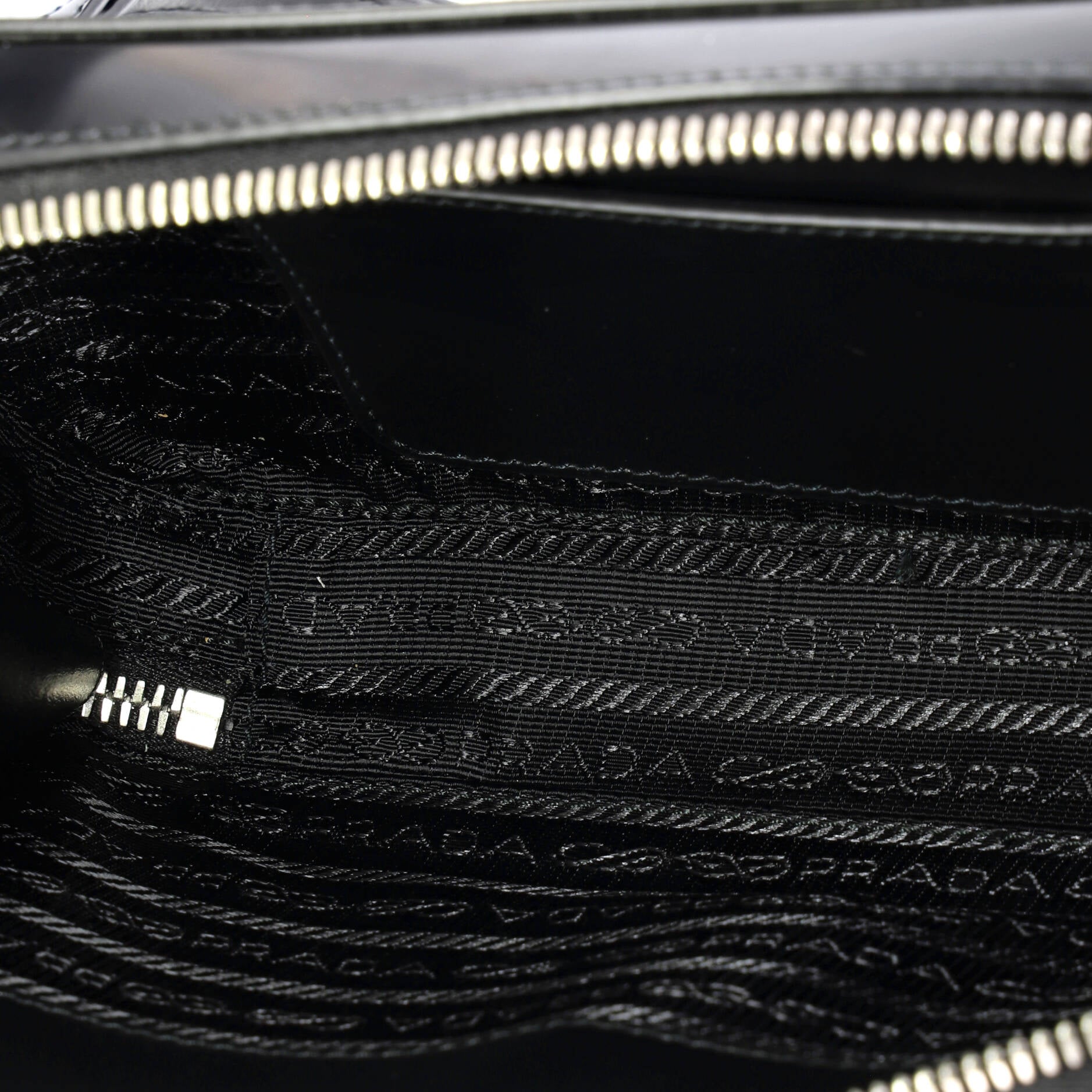 Brique Camera Crossbody Bag Spazzolato Leather Small