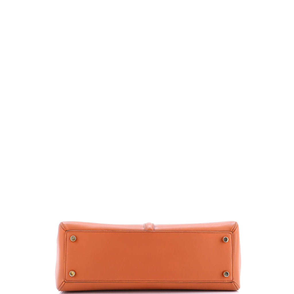 16 Top Handle Bag Smooth Calfskin Medium