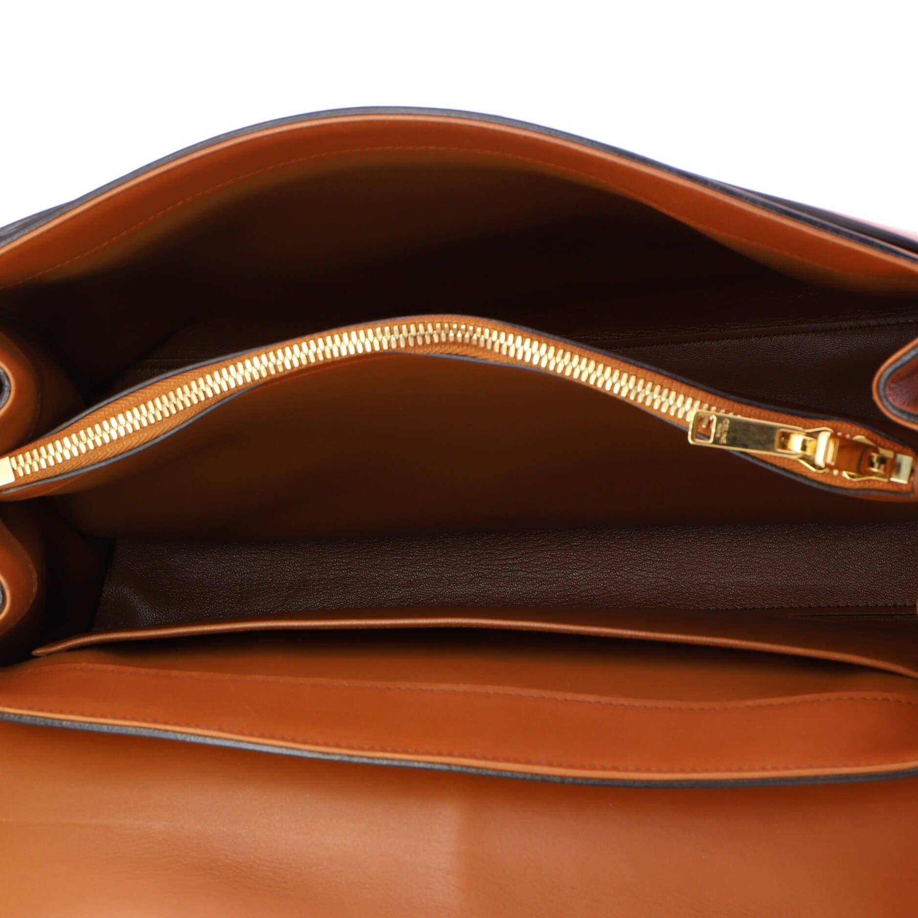16 Top Handle Bag Smooth Calfskin Medium