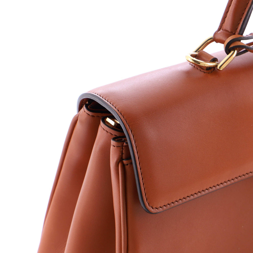 16 Top Handle Bag Smooth Calfskin Medium