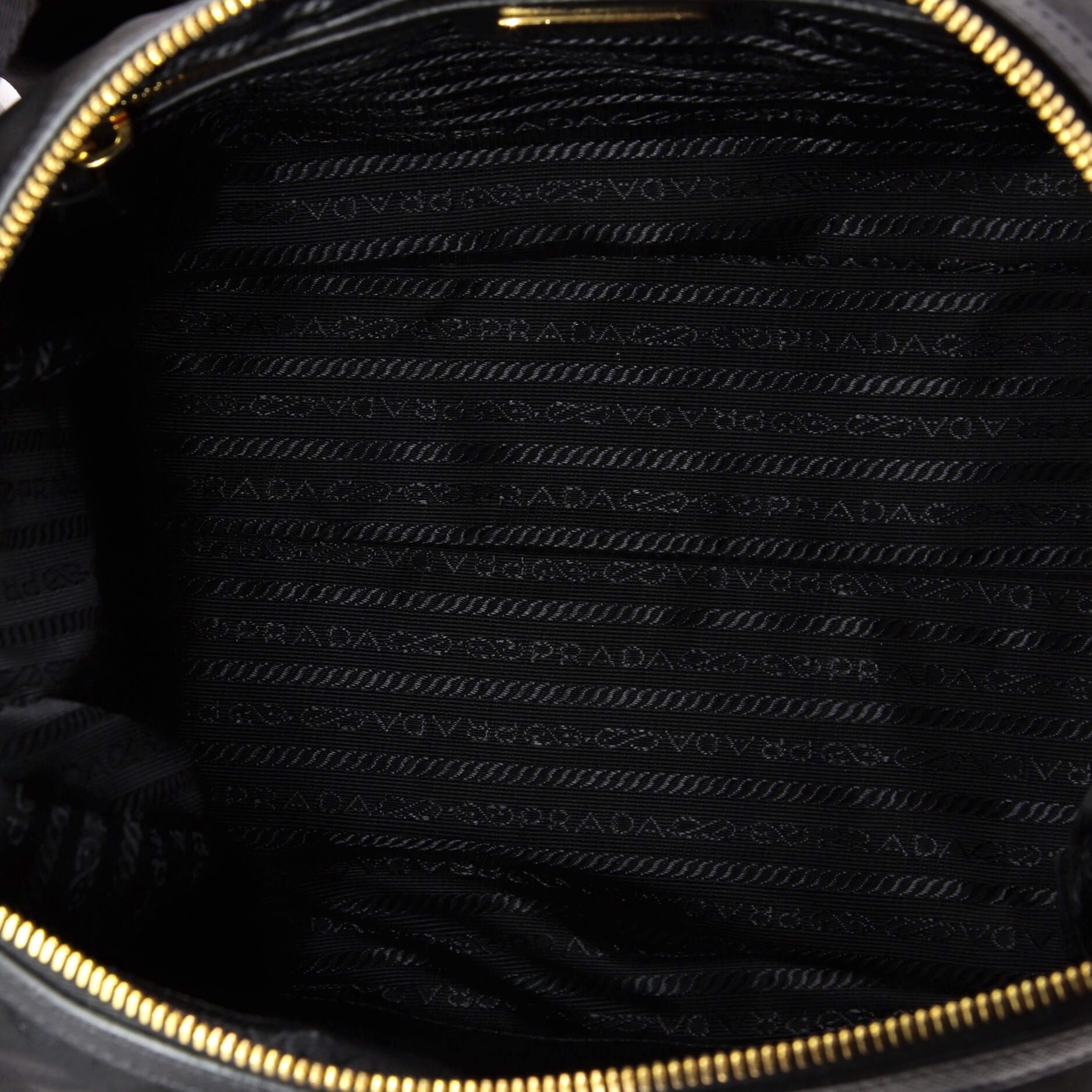 Re-Edition 1978 Top Handle Bag Re-Nylon with Saffiano Leather Medium