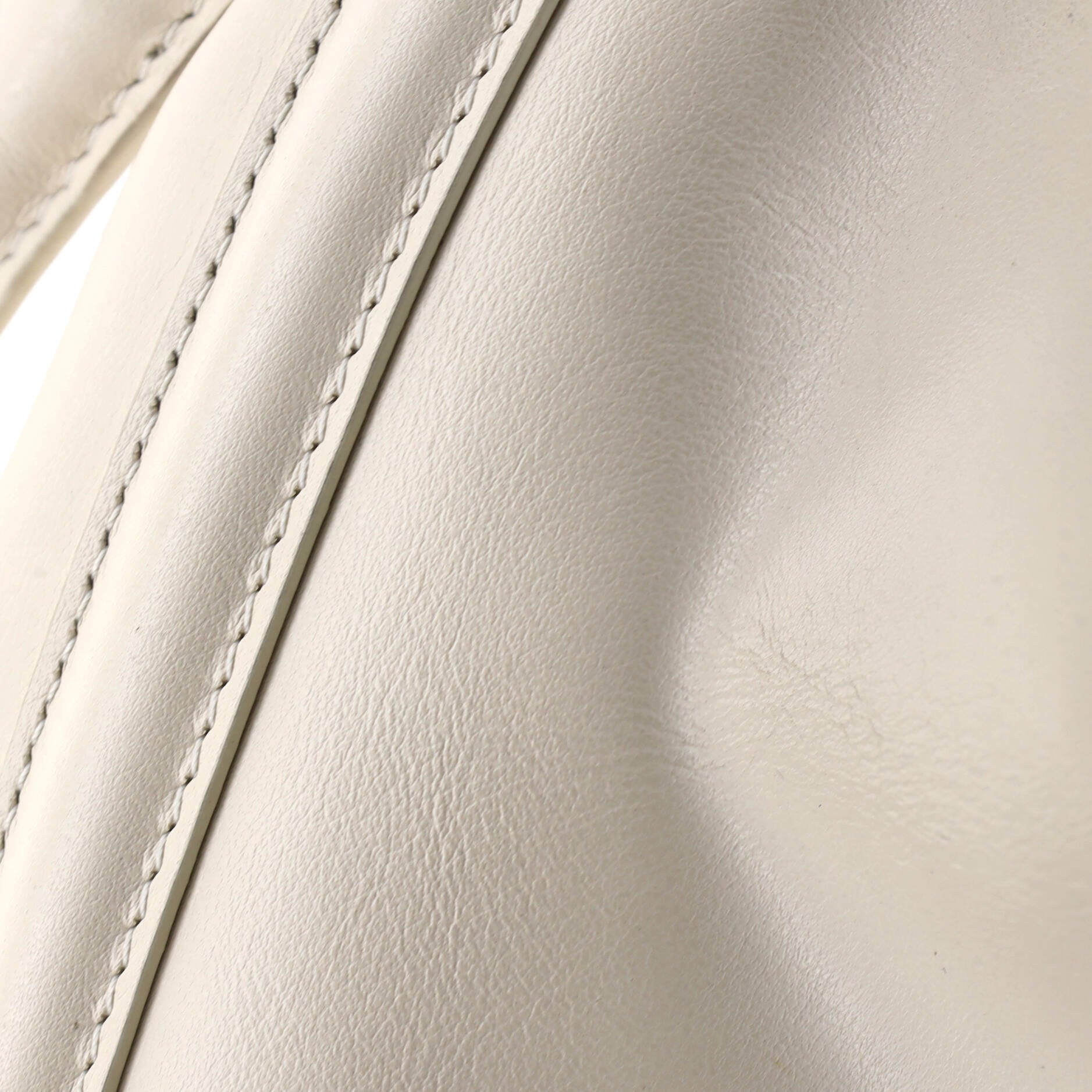 Bucket 16 Bag Leather Teen