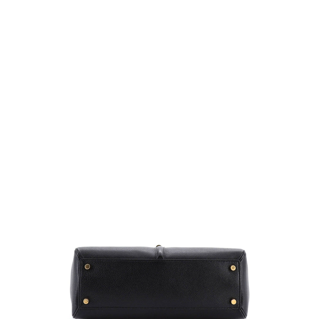 16 Top Handle Bag Grained Calfskin Medium
