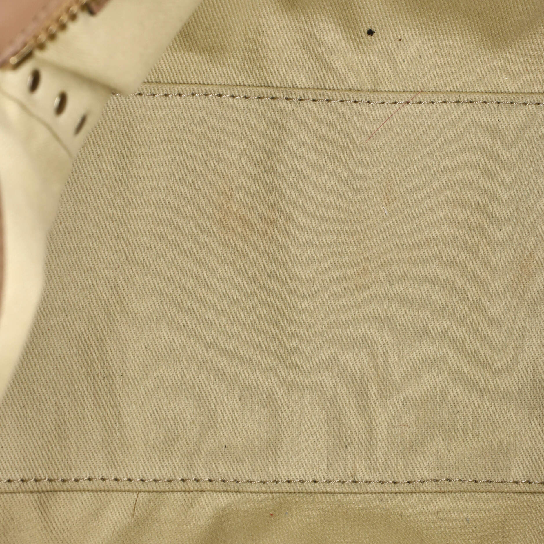 Rockstud Tote Soft Leather Medium