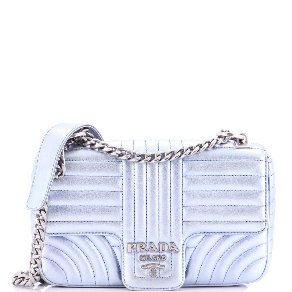 Chain Flap Shoulder Bag Diagramme Quilted Leather Medium