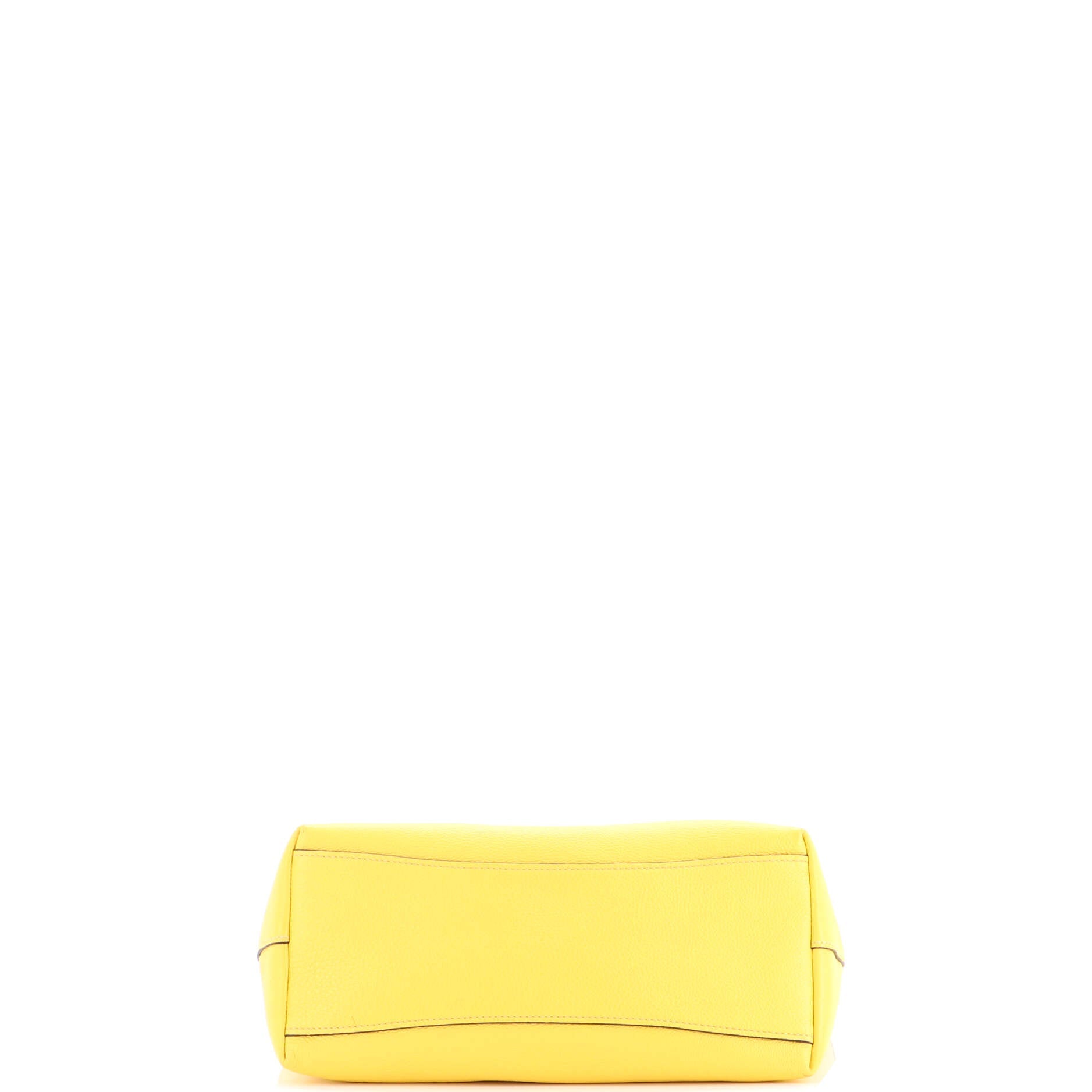 Embossed Logo Open Tote Vitello Daino Medium