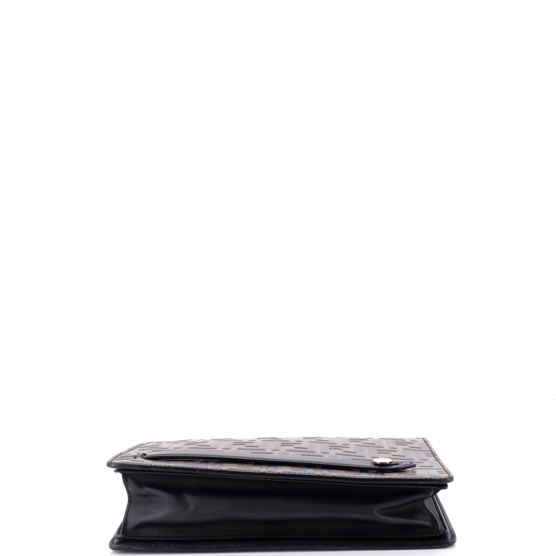 Handle Clutch Zucca Embossed Leather Medium