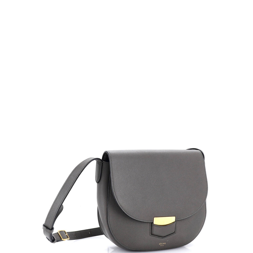 Trotteur Crossbody Bag Grainy Leather Medium