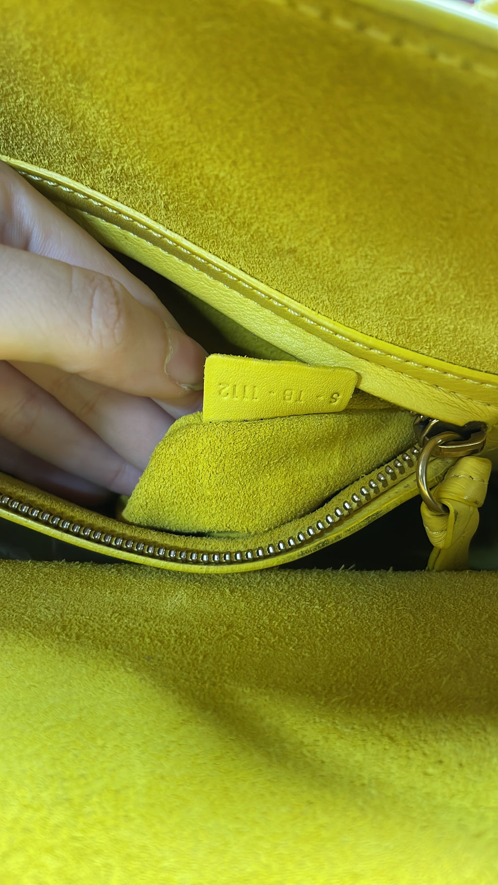 Phantom Bag Smooth Leather Medium