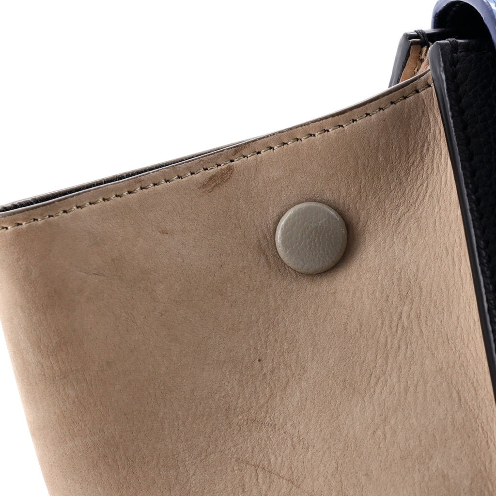 Trapeze Bag Leather with Patent Small