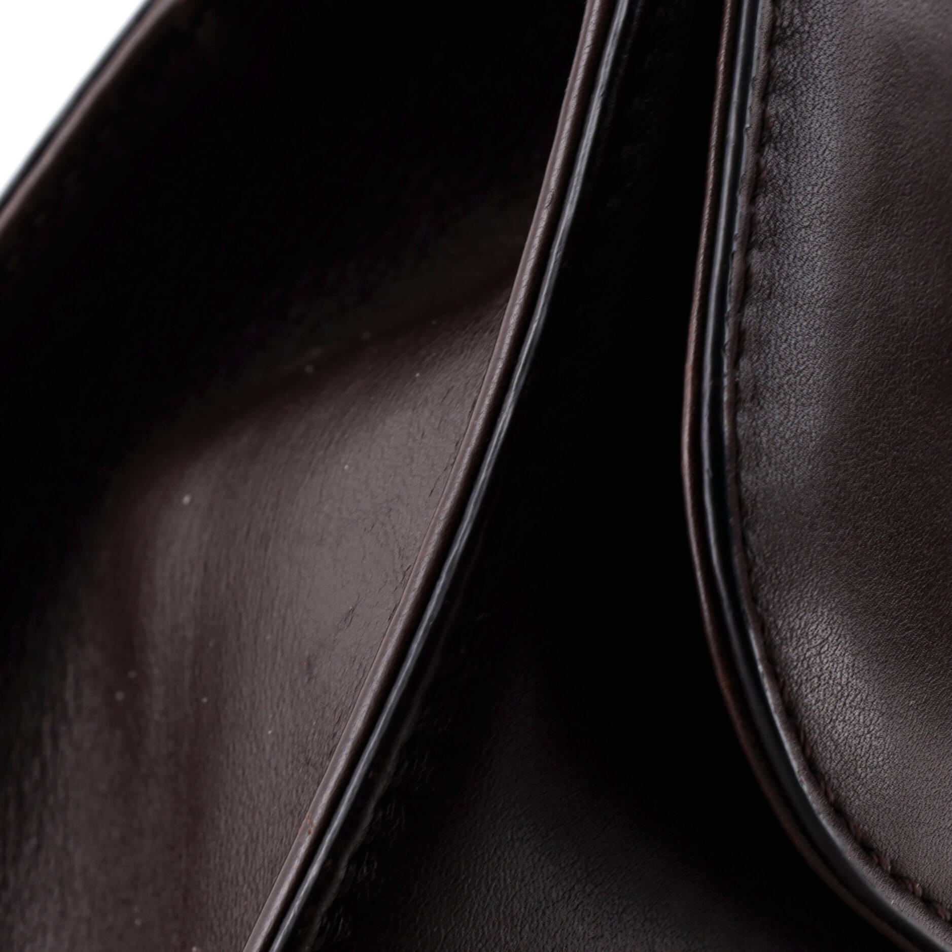 Glam Lock Shoulder Bag Leather Medium