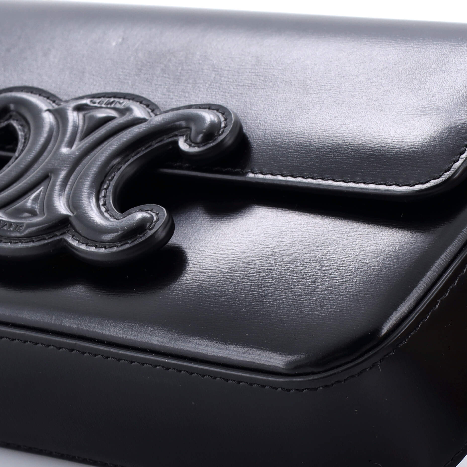 Triomphe Chain Shoulder Bag Leather Small
