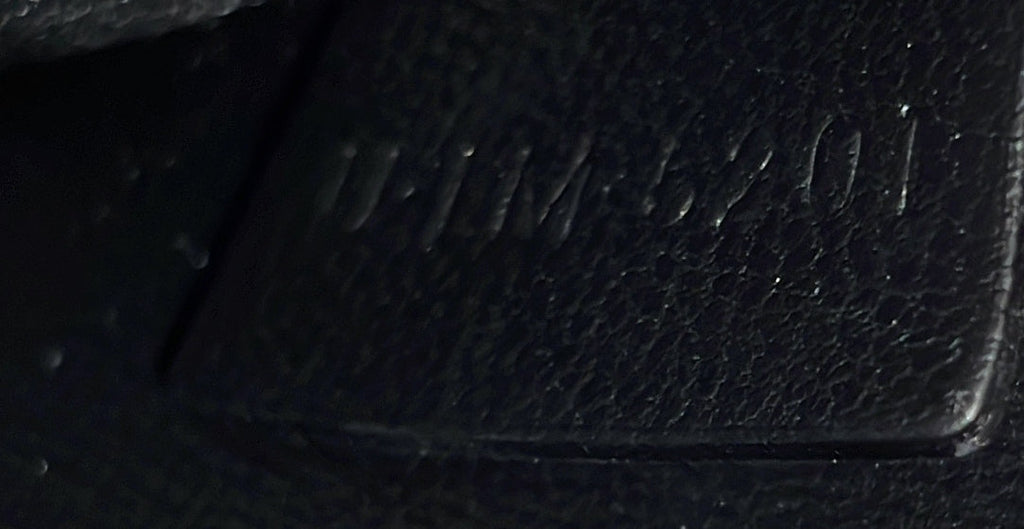 Triomphe Chain Shoulder Bag Leather Small