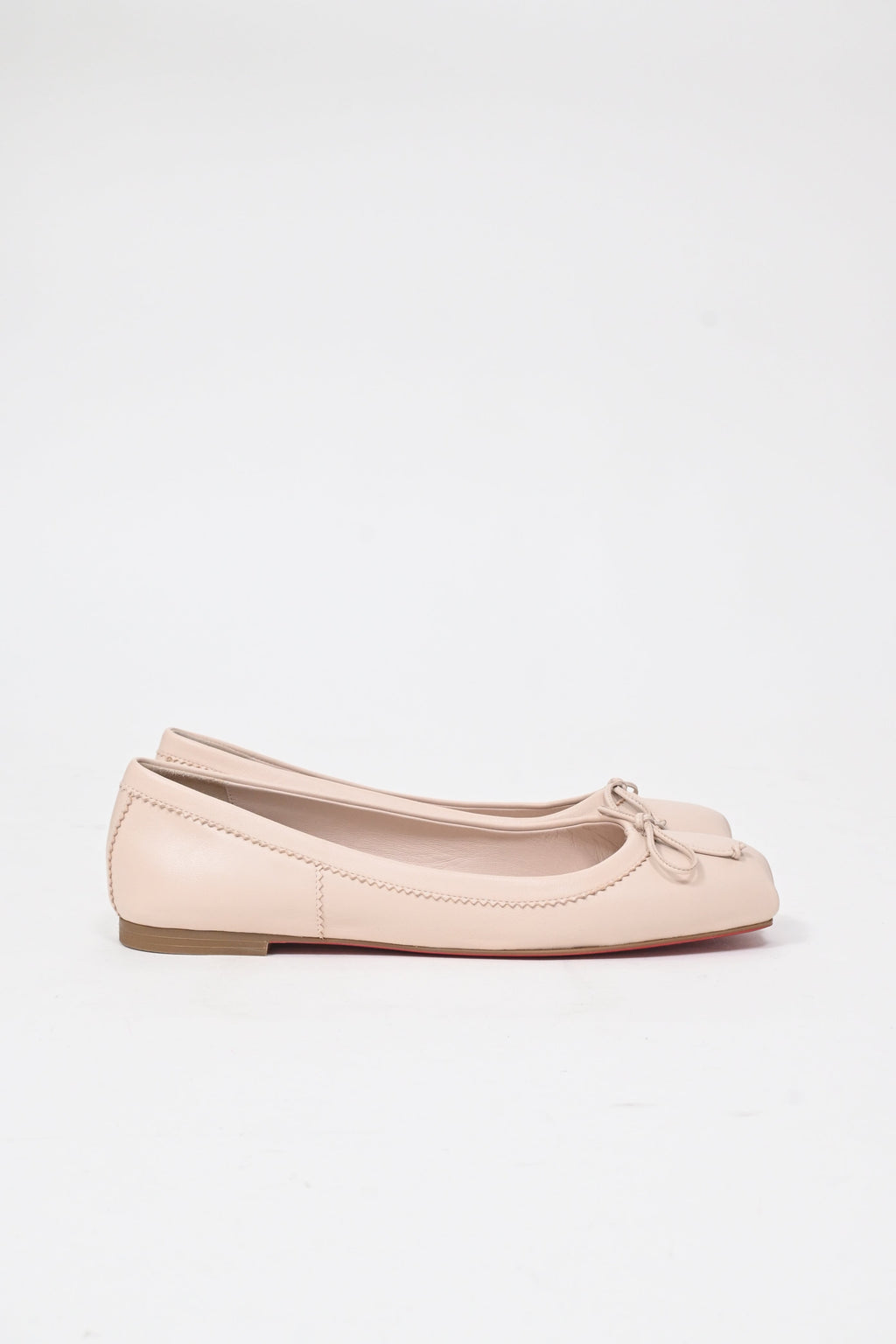 Christian Louboutin Mamadrague Ballet Flats in Beige Leather
